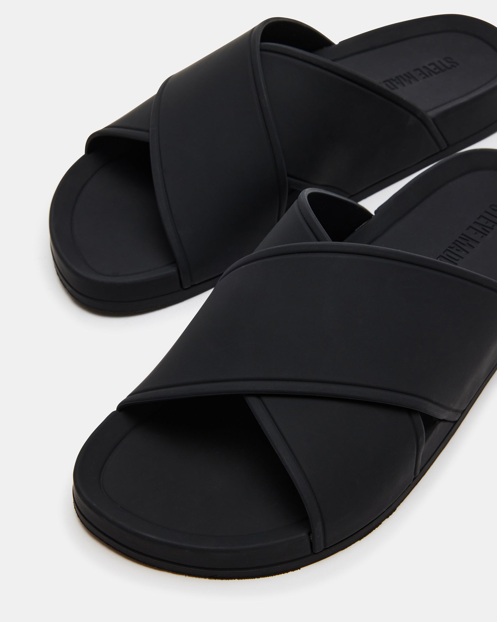 KATELYN BLACK - SM REBOOTED - Image 4