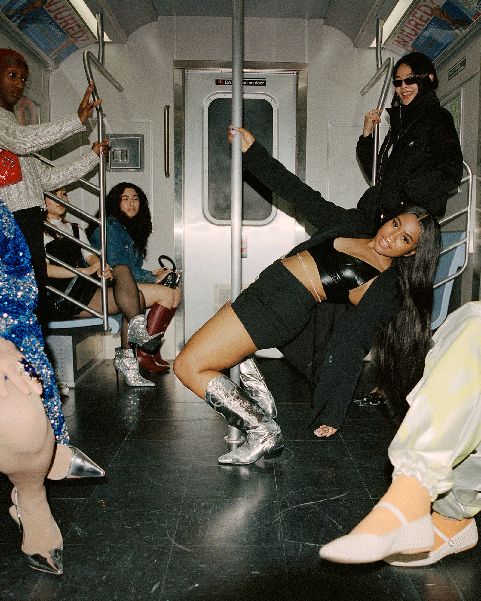 KARI SILVER - Image 7