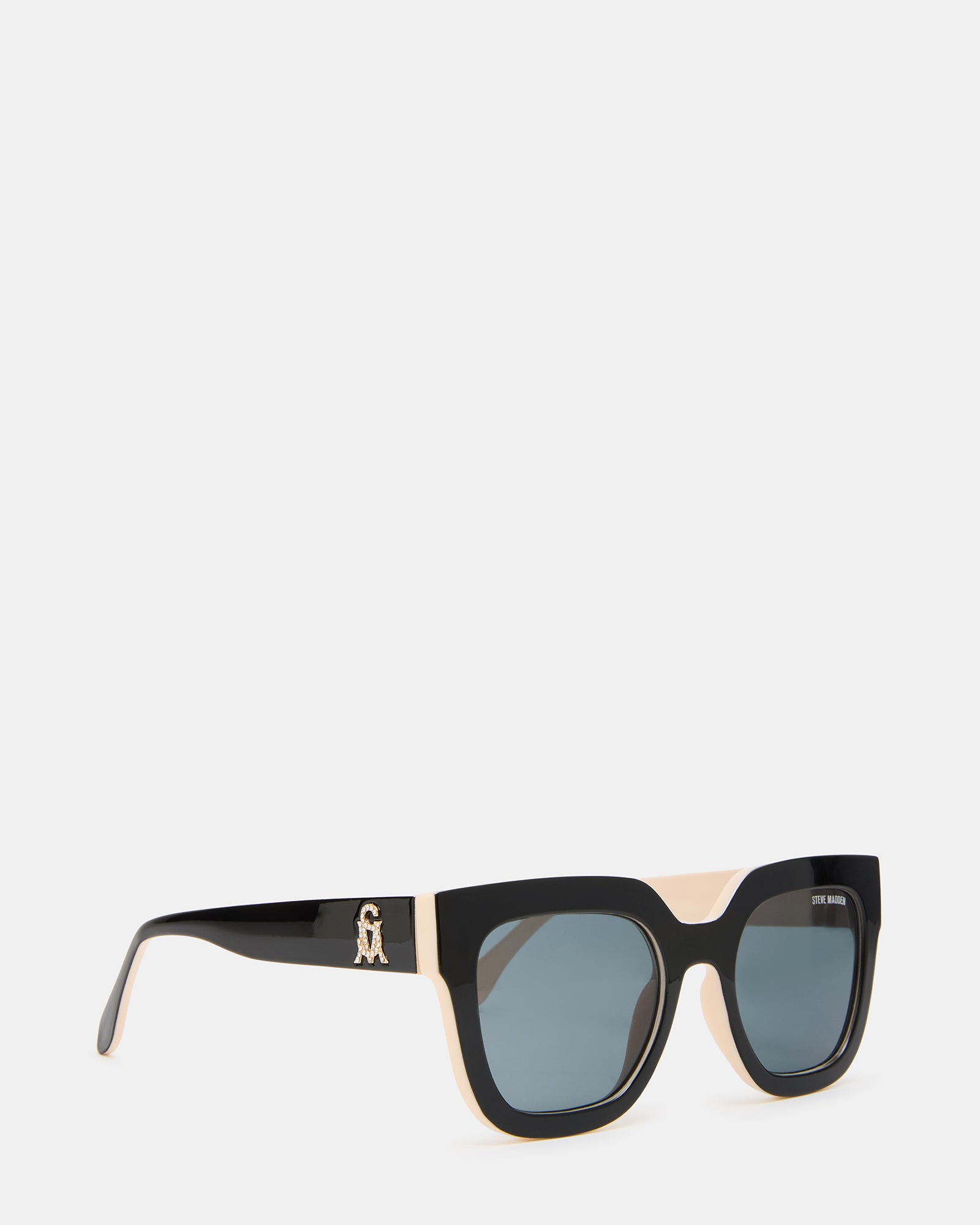 LYNNETH SUNGLASSES BLACK - Image 3