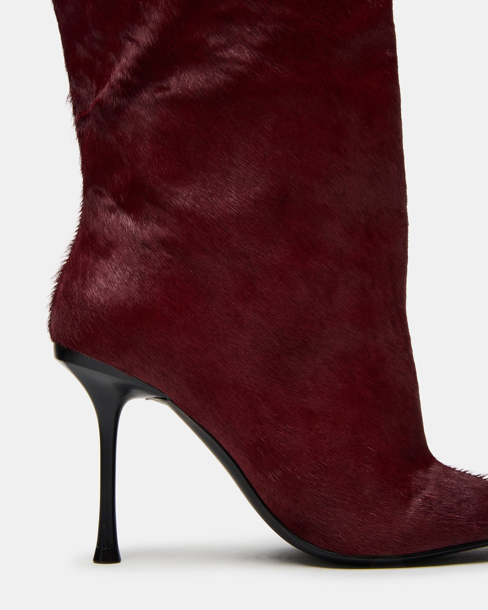 ALLURING RED - Image 4
