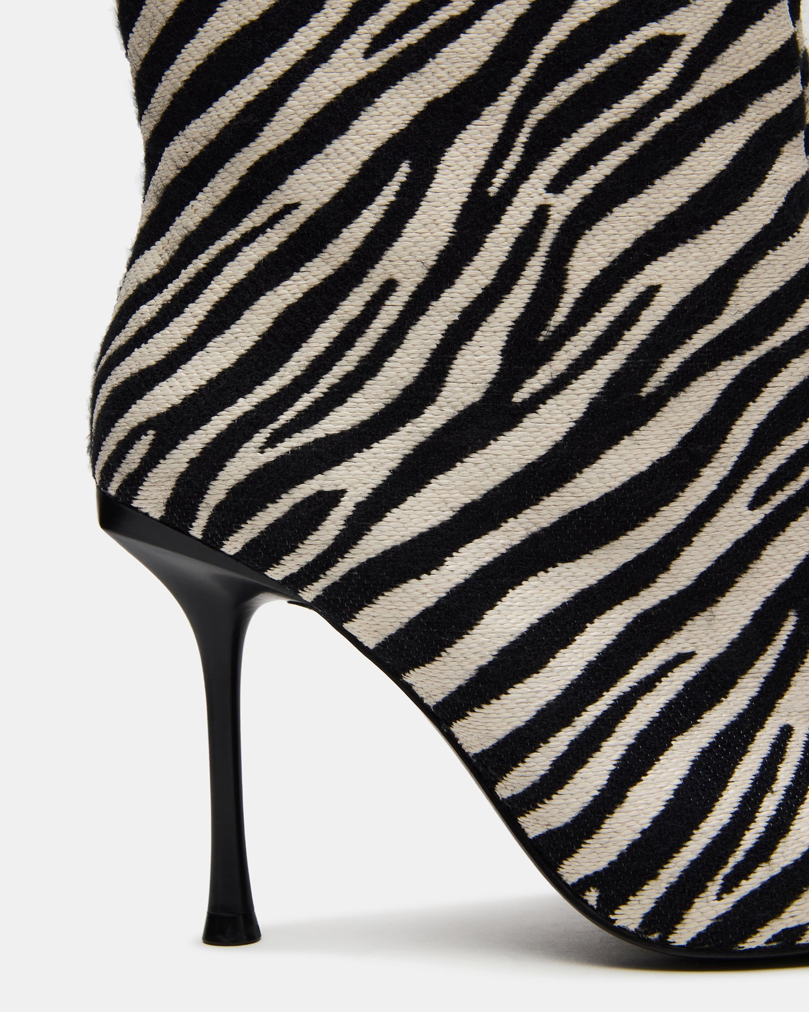 ALLURING ZEBRA - Image 3