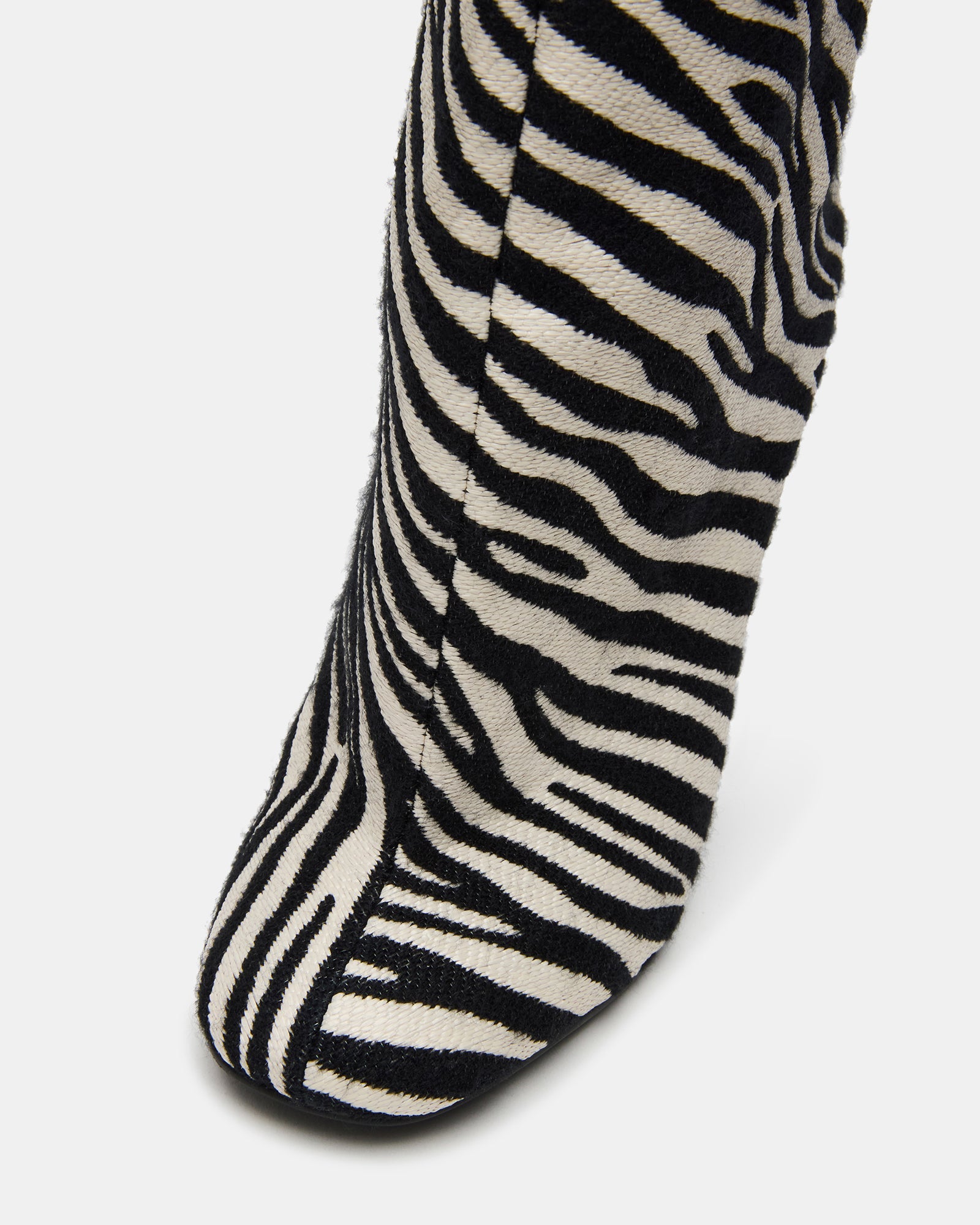 ALLURING ZEBRA - Image 4