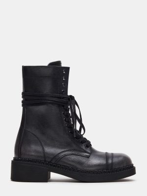 CRIMSON BLACK DISTRESSED