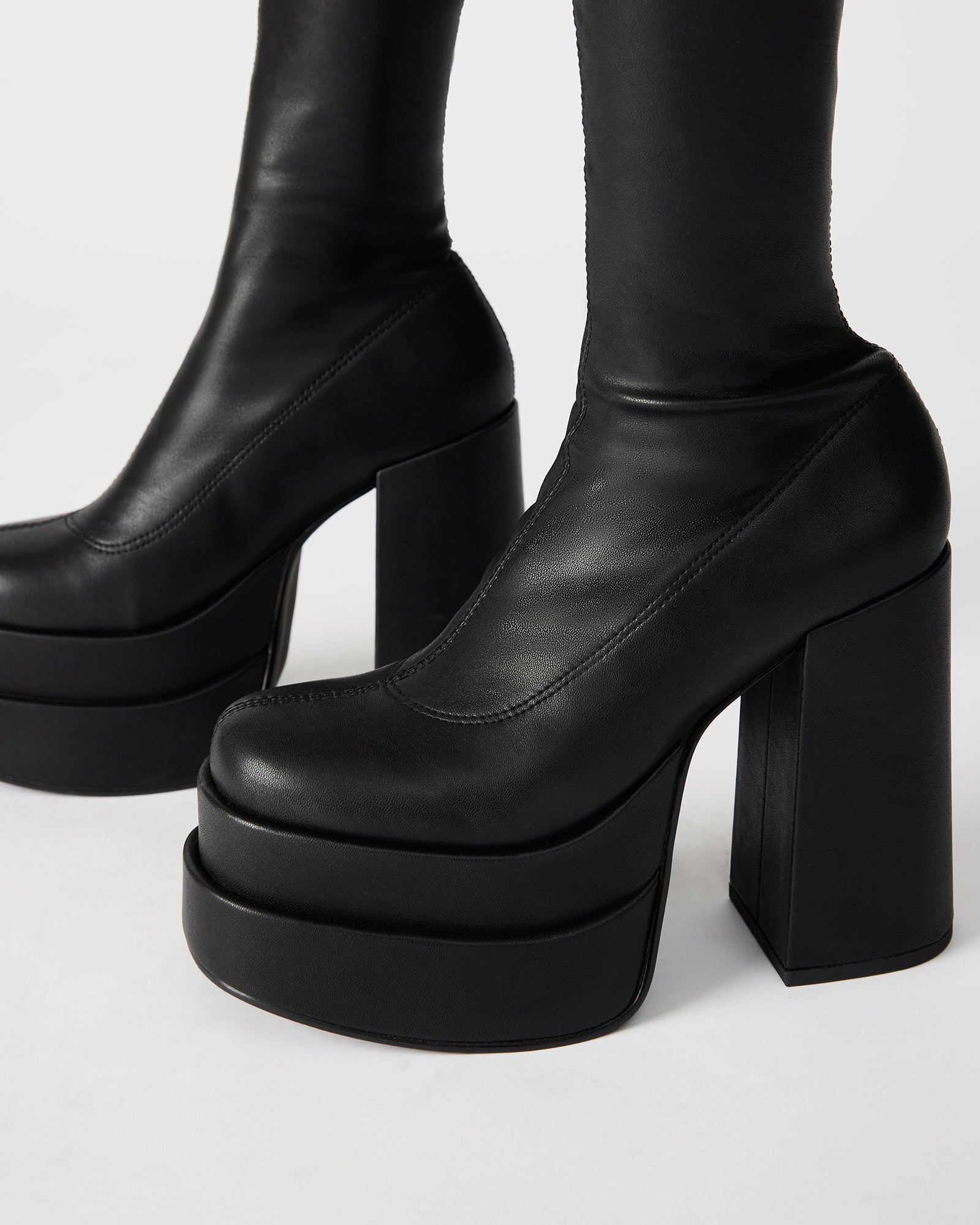 CYPRESS BLACK - Image 8