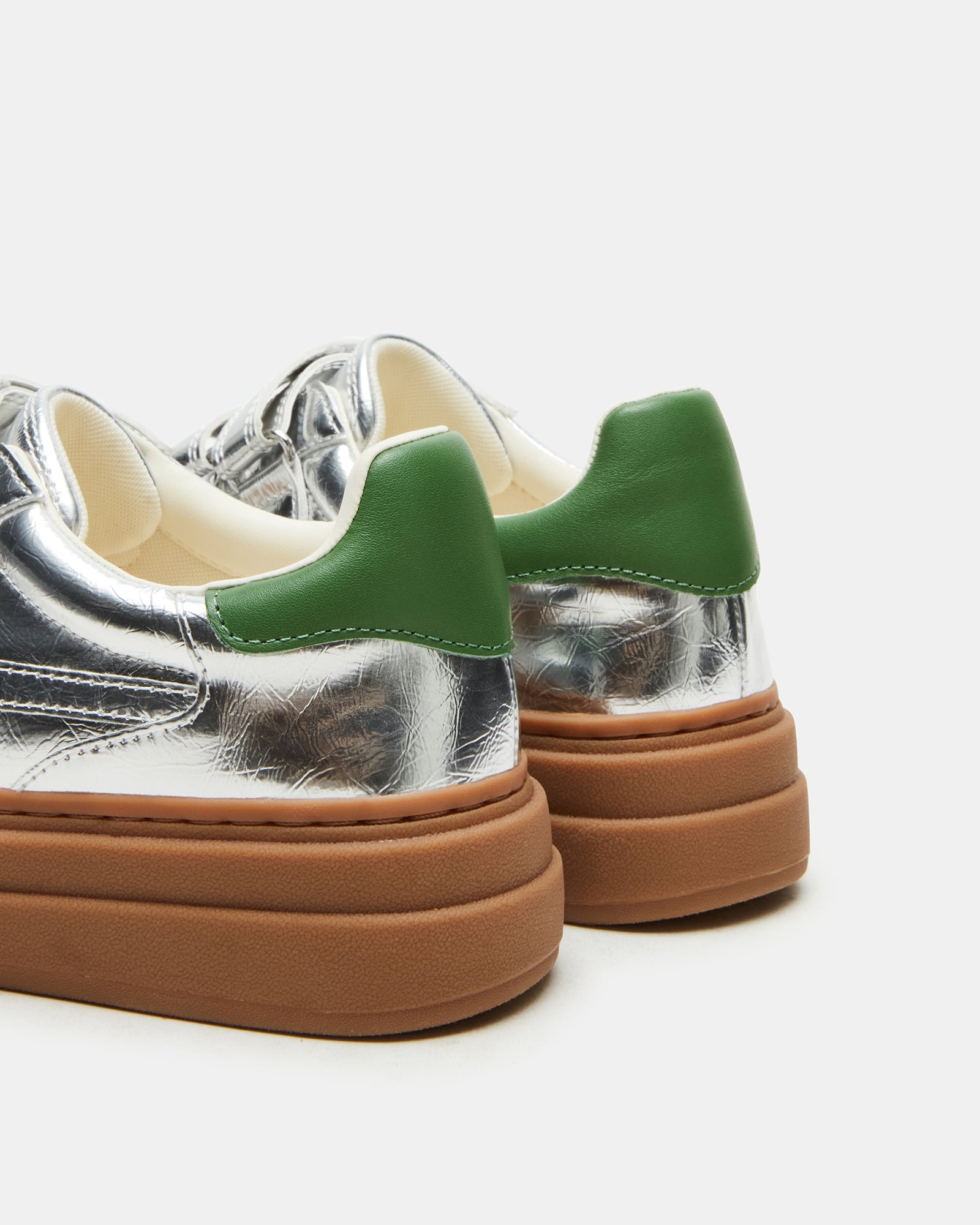 DASH SILVER - Image 3