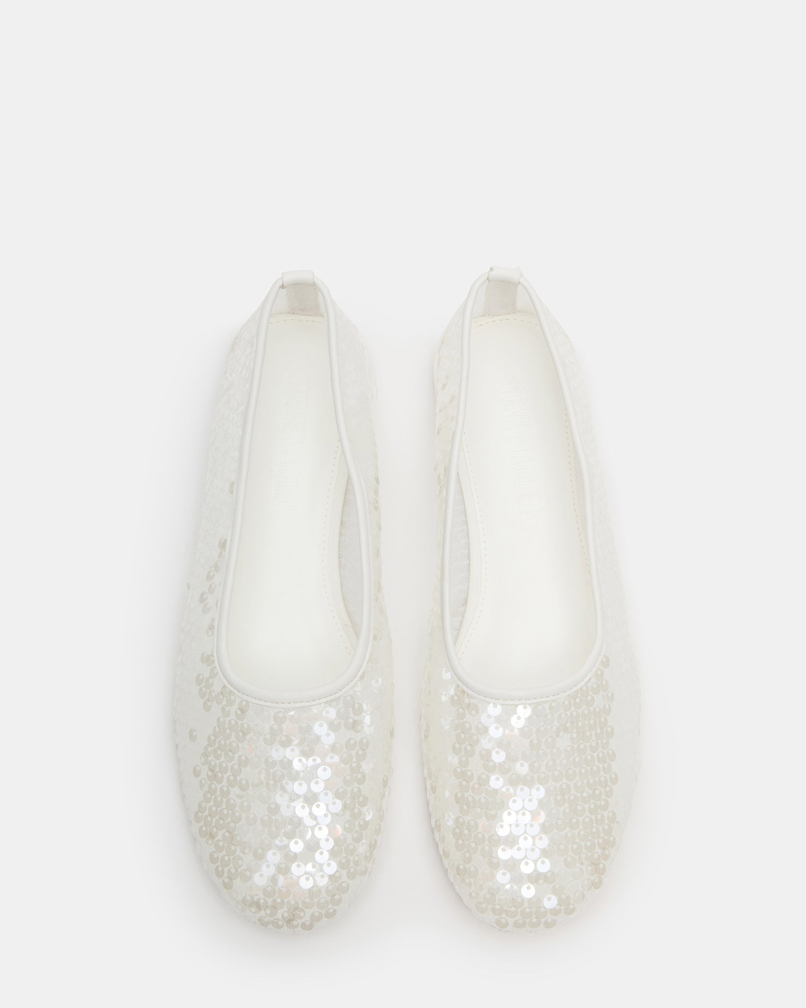 GARCELLE WHITE - Image 4