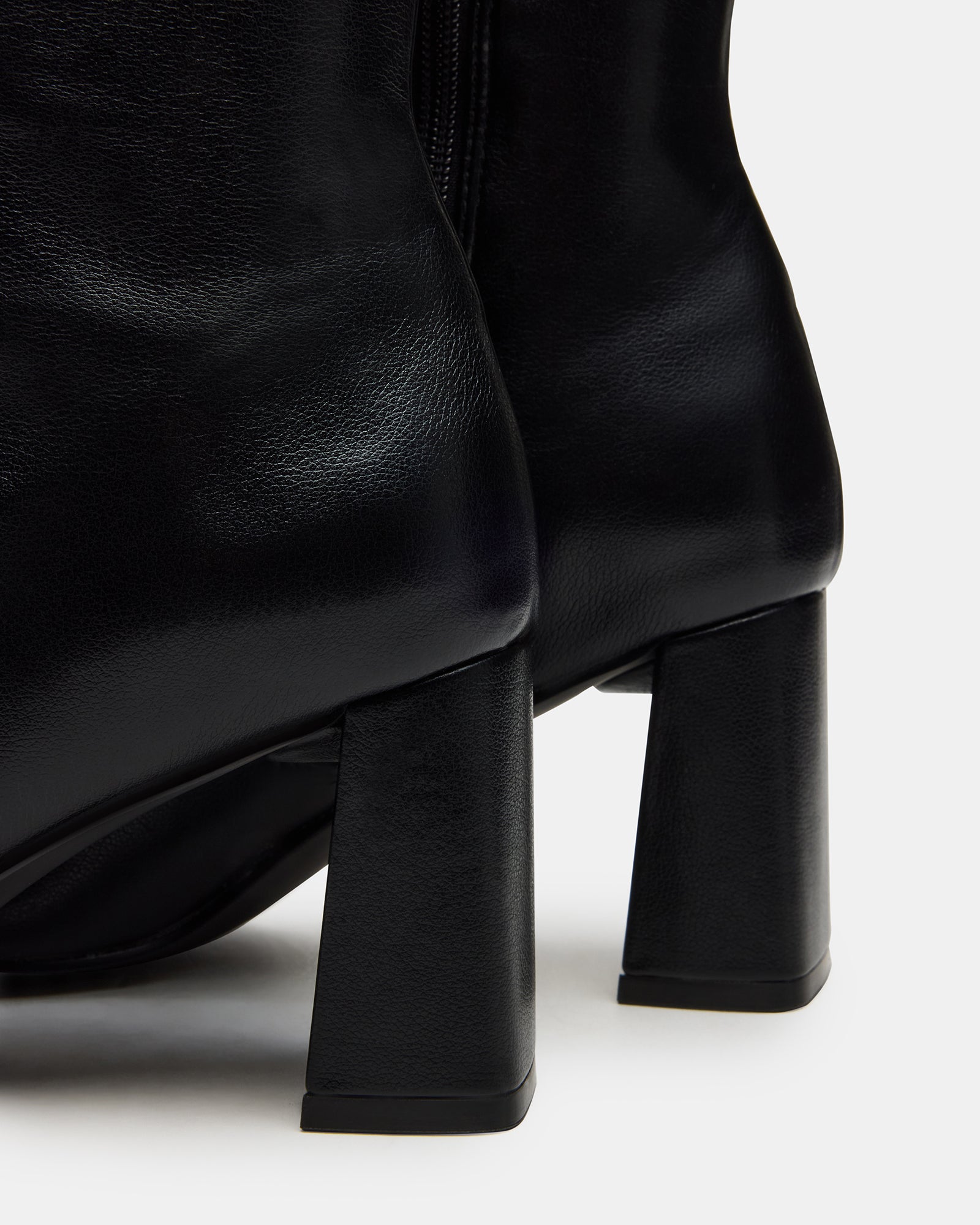 HOLLY BLACK WIDE CALF - Image 3