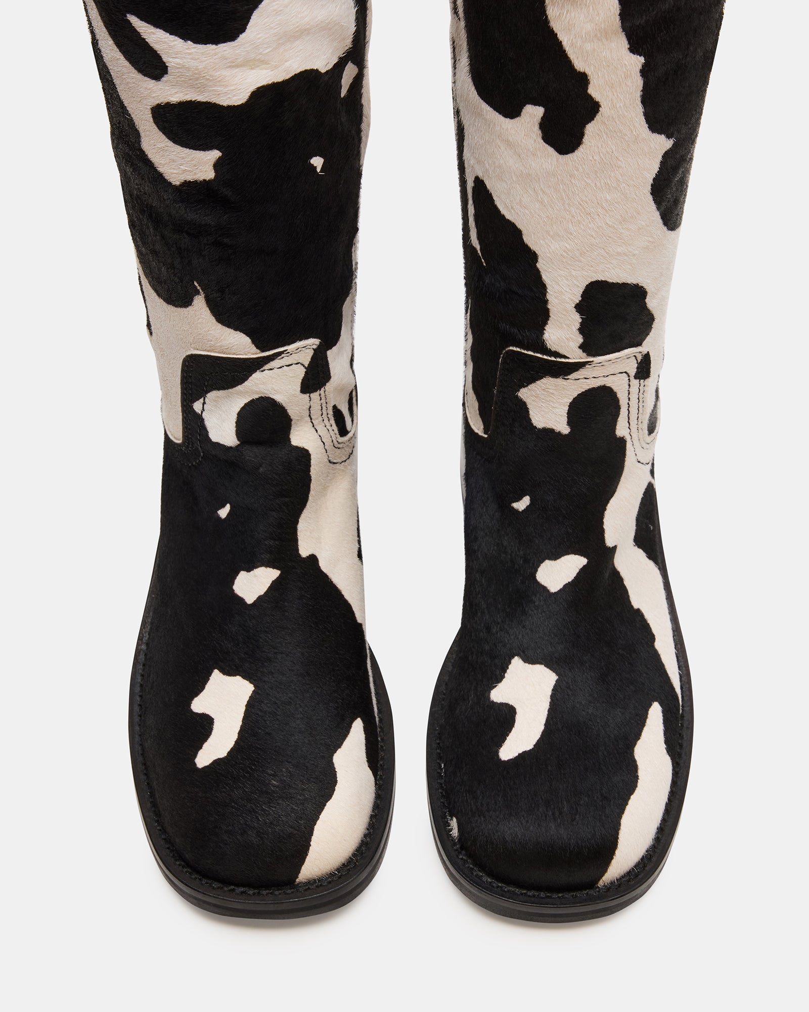 RIGGS BLACK COW PRINT WIDE CALF - Image 4
