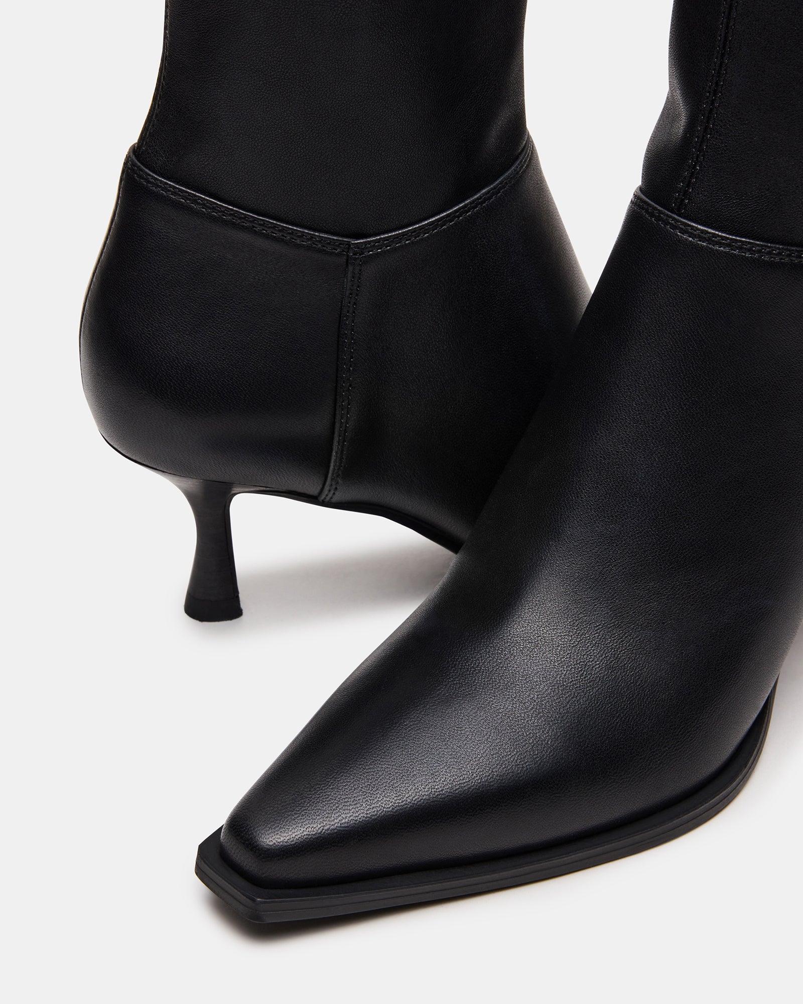 STASIA BLACK - Image 3