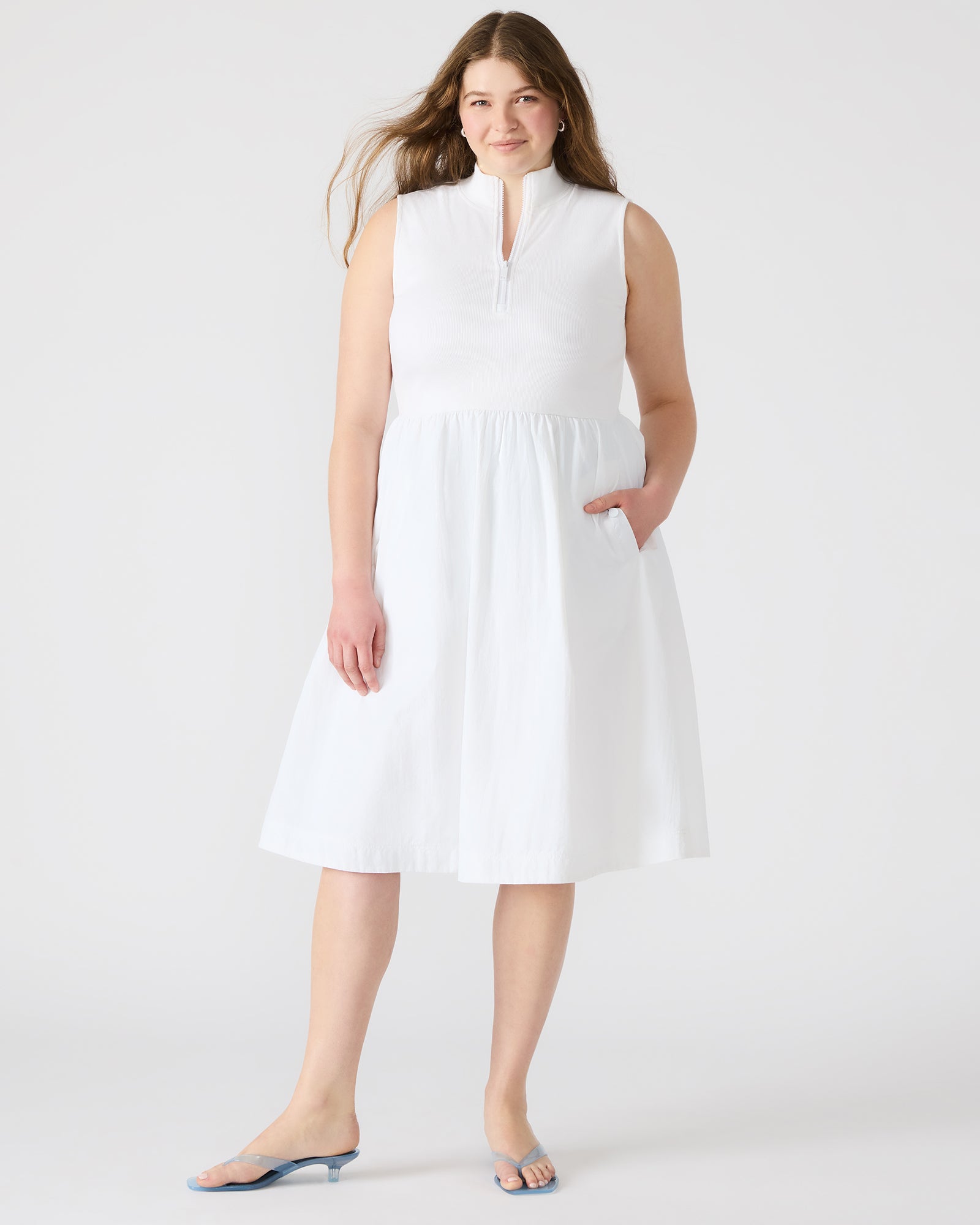 STEVEMADDEN_APPAREL_BN308943_WHITE_20171_d435de0b-6e8e-40d4-b919-a214bcfc7605.jpg