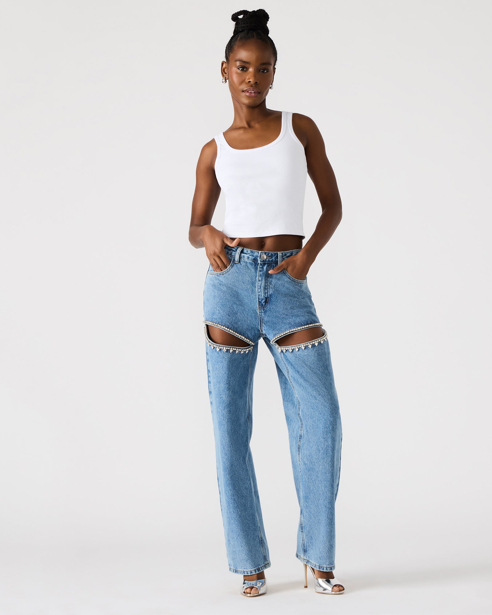 STEVEMADDEN_APPAREL_BO303253_DENIM-FAB_22214_a4d29cd2-14db-4ceb-9c36-4dabf17e1838.jpg