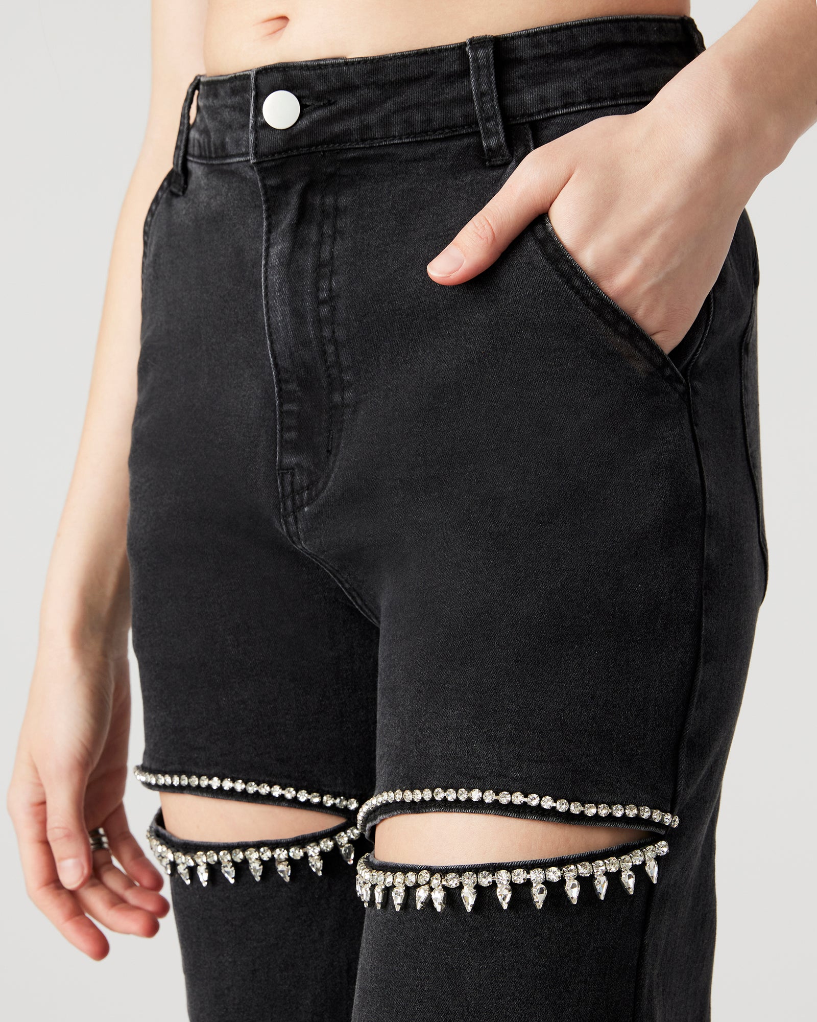 STEVEMADDEN_APPAREL_BO33253M_BLACK-DENIM_33259_cca79ca1-21a6-4e72-95d1-de4cf9bf8fff.jpg