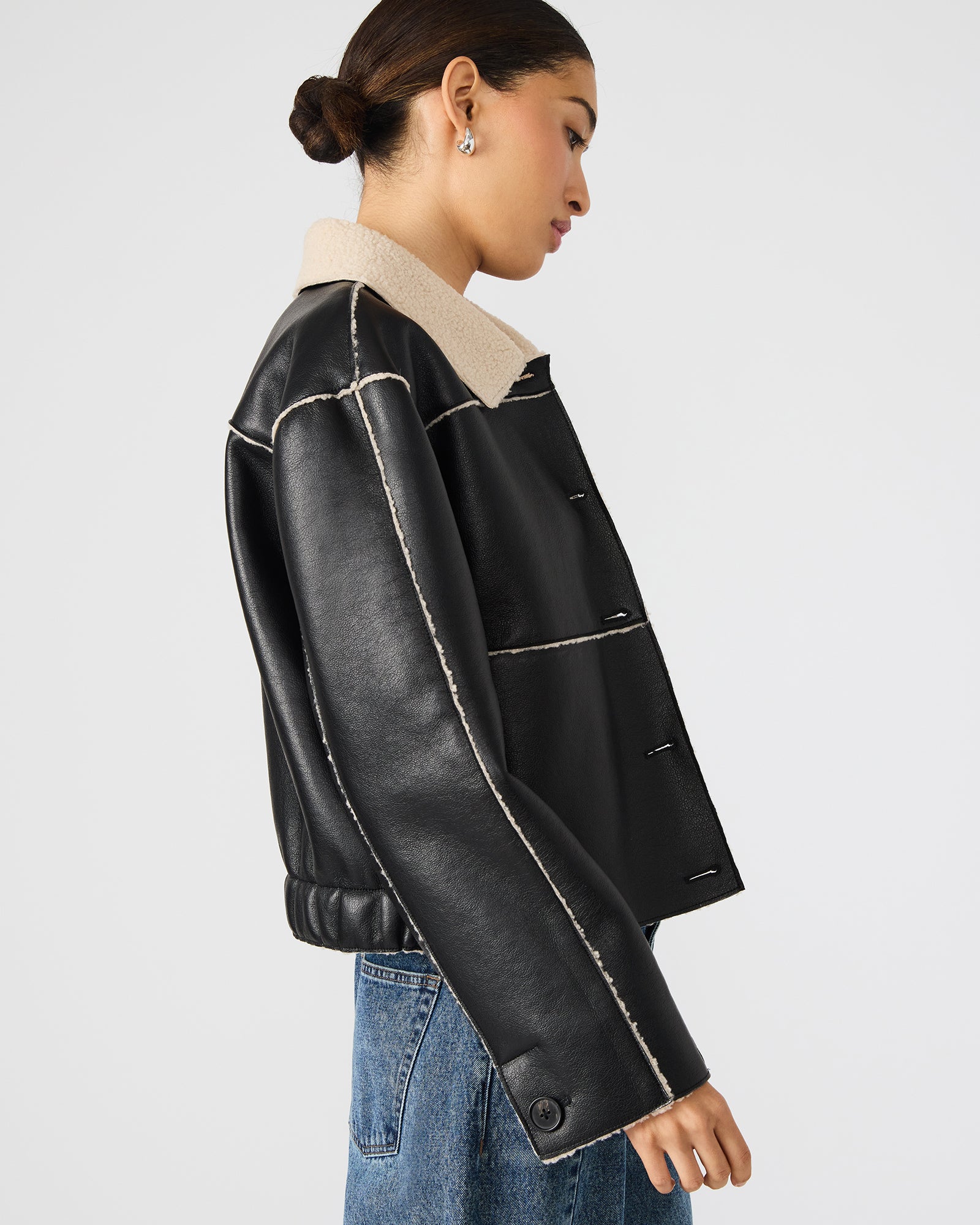STEVEMADDEN_APPAREL_BP300871_BLACK_30713_HERO.jpg