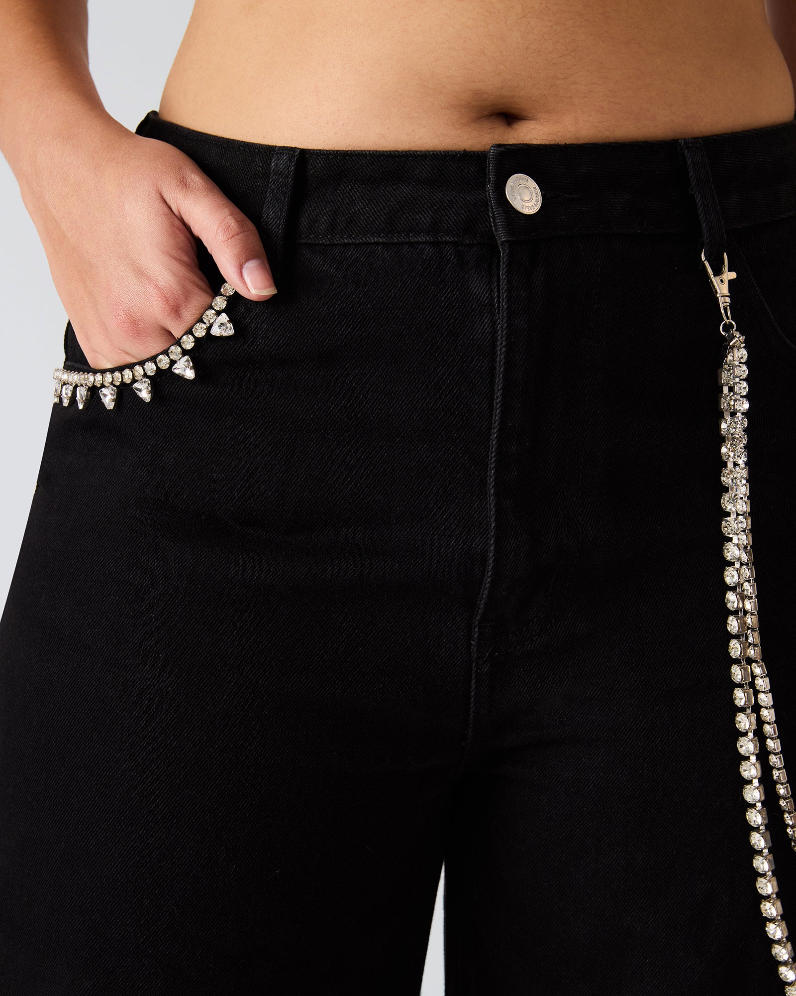 STEVEMADDEN_APPAREL_BP303657_BLACK-ONYX_06.jpg