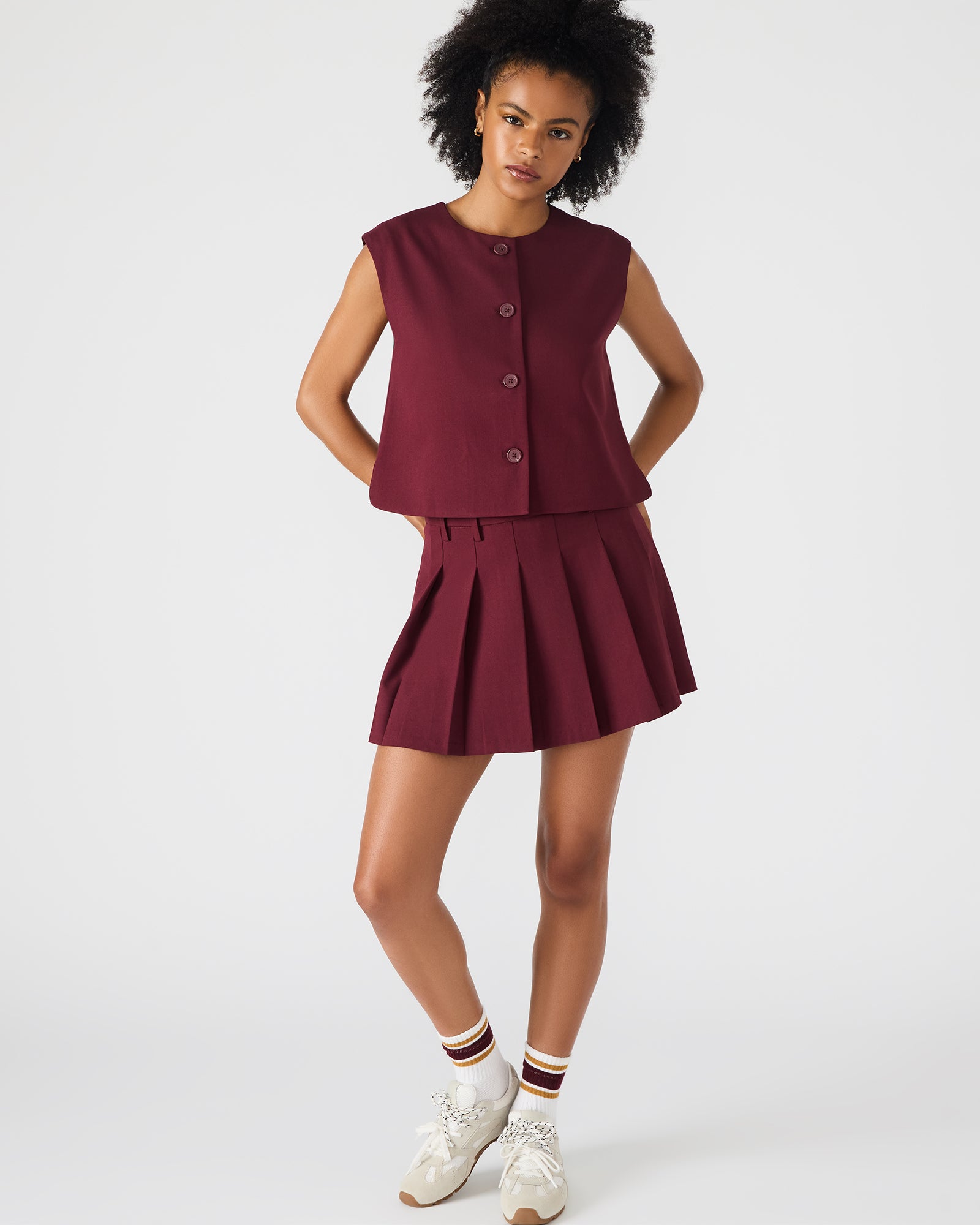 STEVEMADDEN_APPAREL_BP309357_WINE_11385.jpg