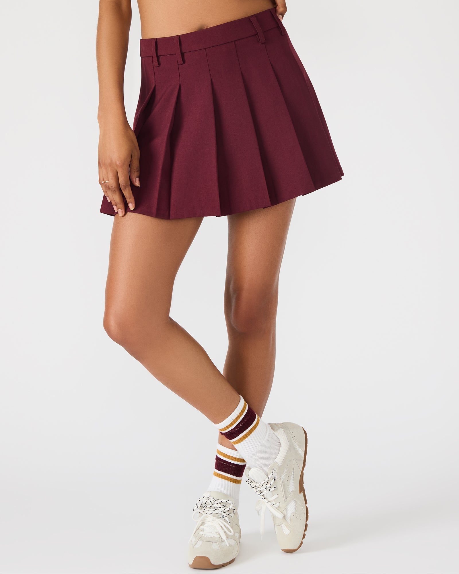 STEVEMADDEN_APPAREL_BP309357_WINE_11414.jpg