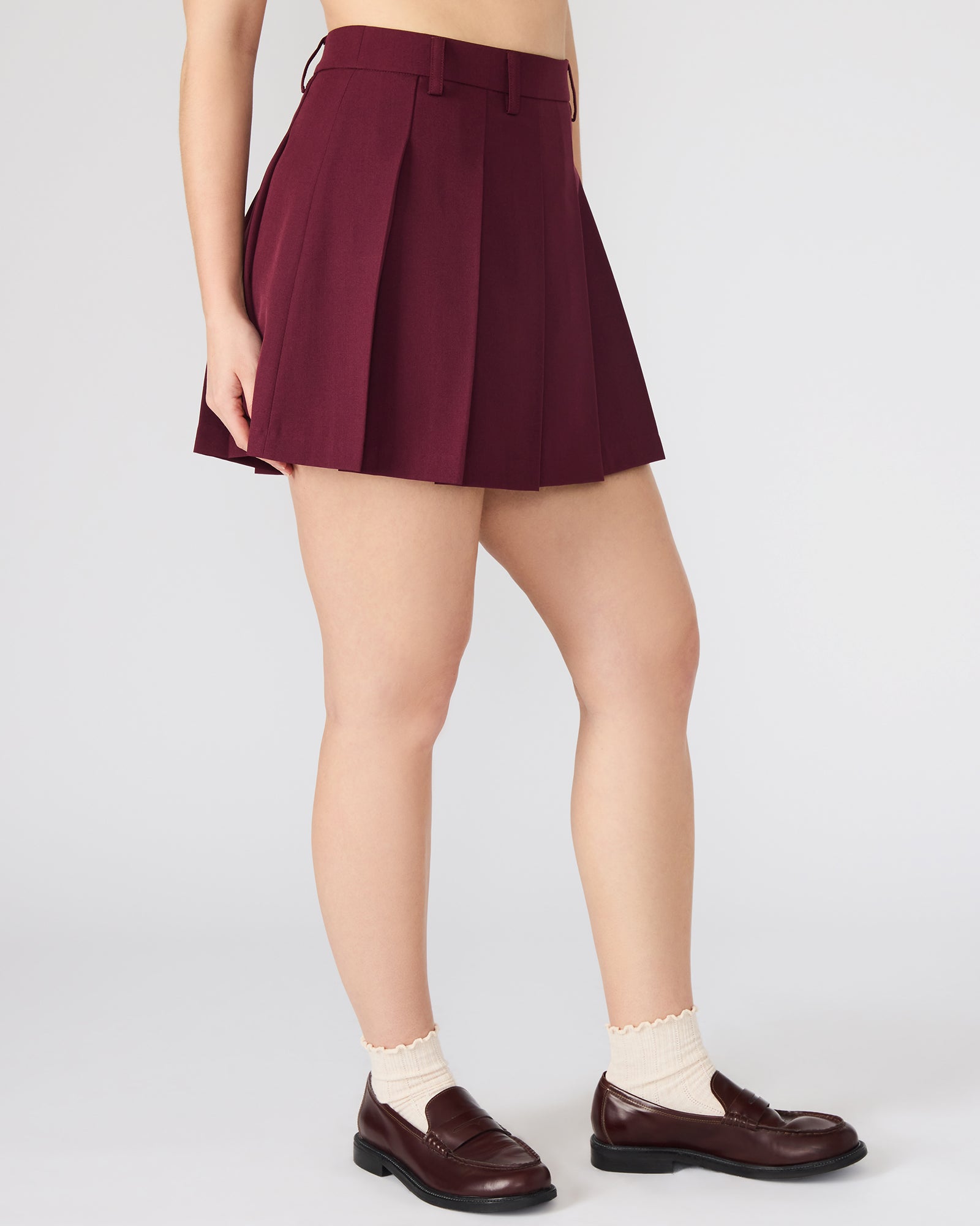 STEVEMADDEN_APPAREL_BP309357_WINE_23470.jpg