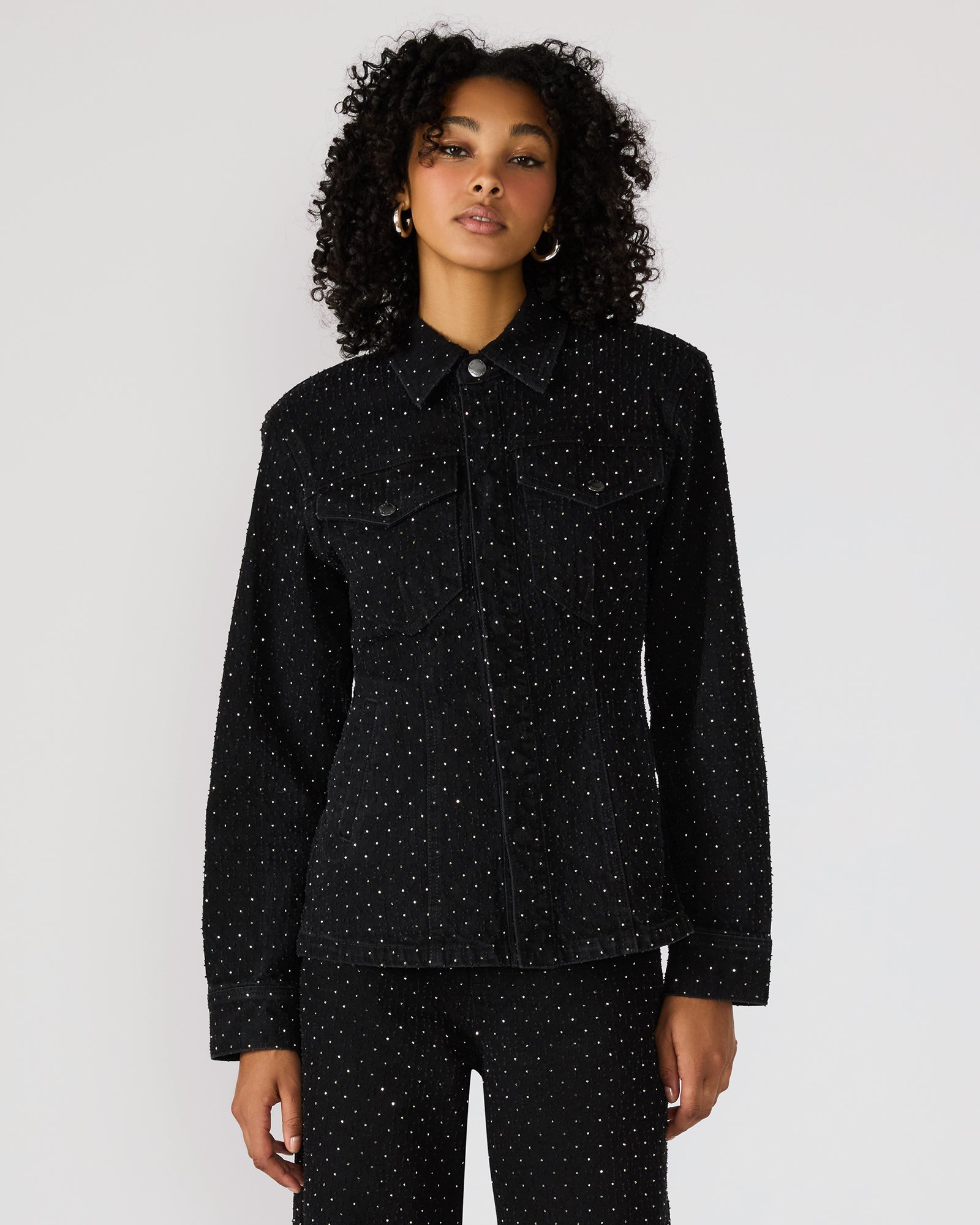 STEVEMADDEN_APPAREL_BP402011_BLACK_0373_HERO.jpg