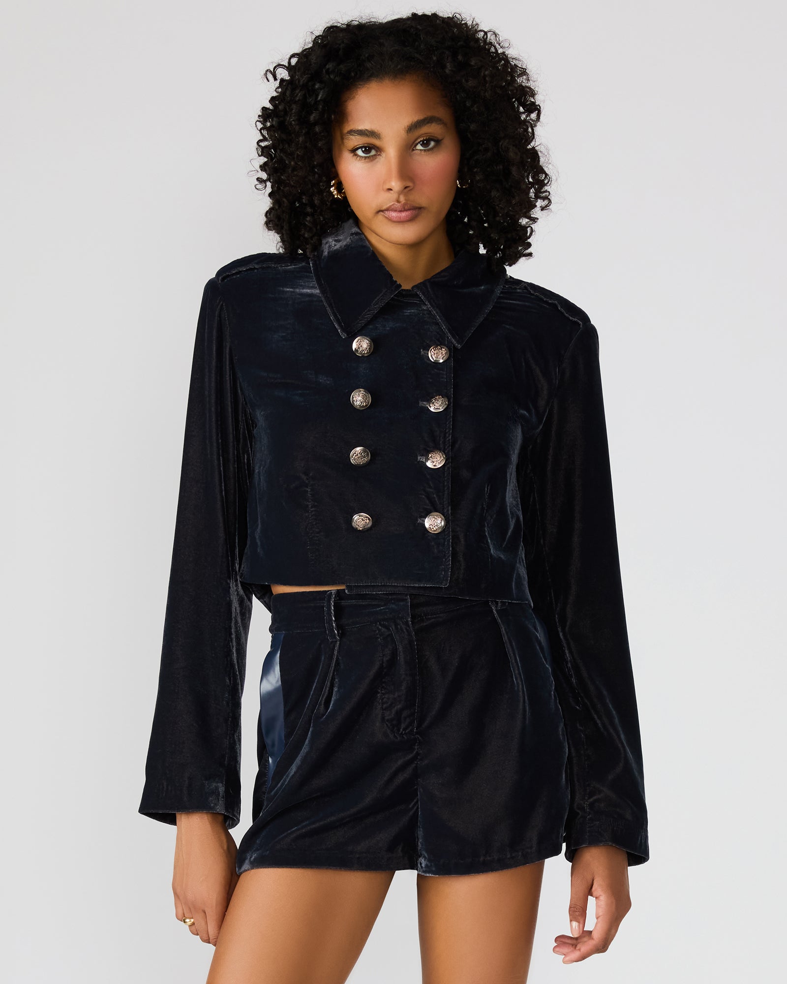 STEVEMADDEN_APPAREL_BP402015_INDIGO-HAZE_0220_HERO_64c6f528-df59-4342-b4b3-59eb9a85c190.jpg