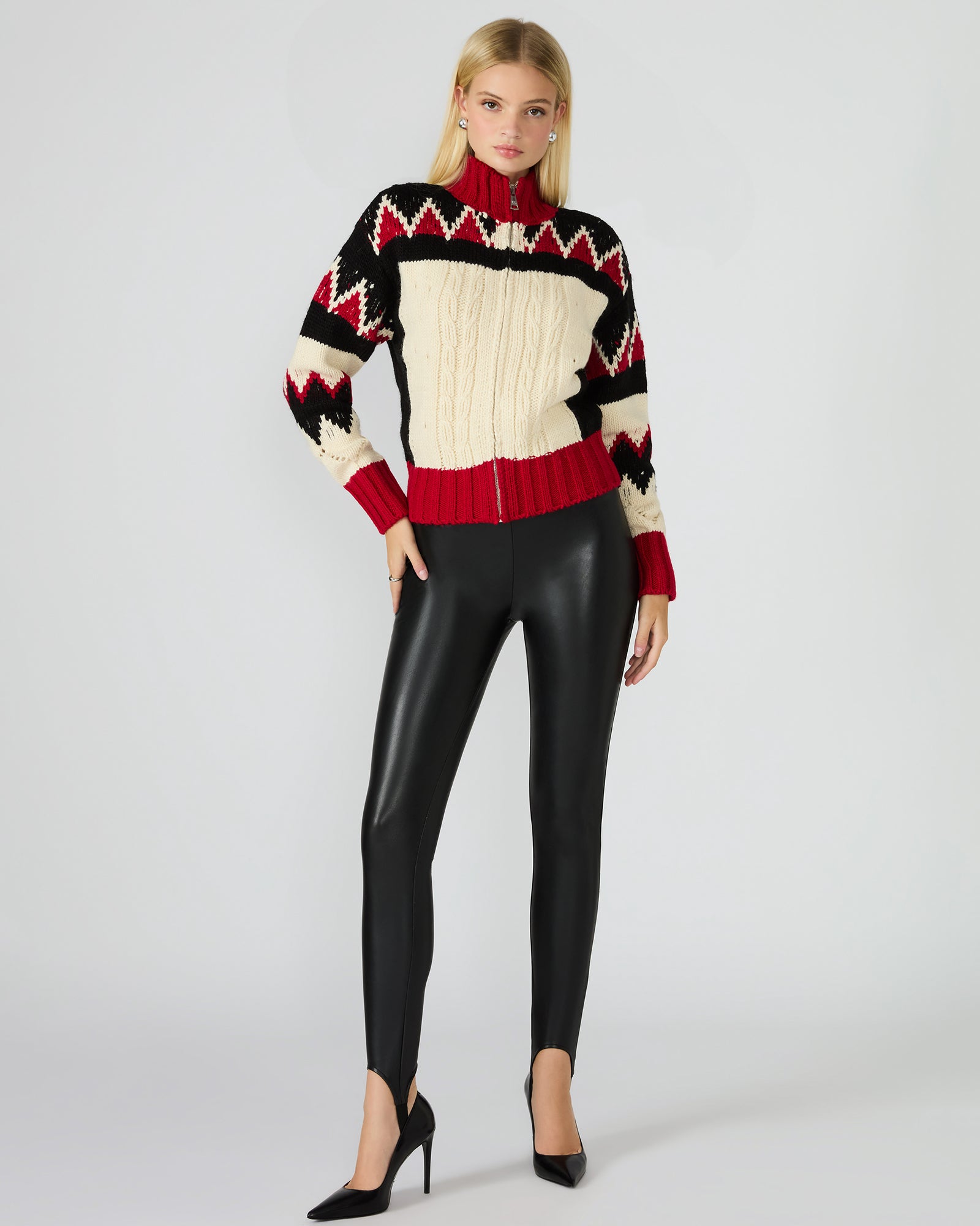 STEVEMADDEN_APPAREL_BP403777_BLACK_35602_HERO.jpg