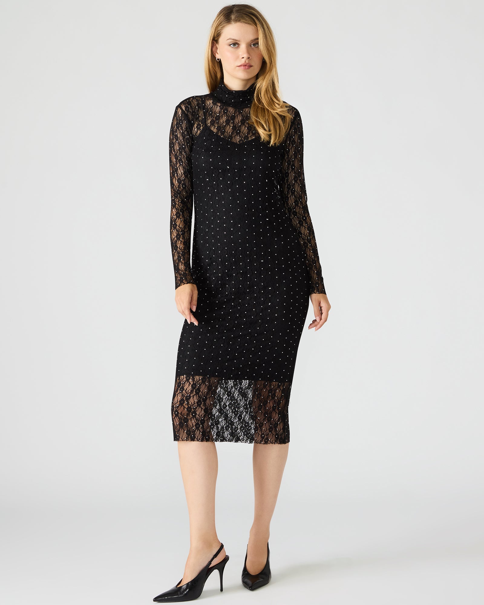 STEVEMADDEN_APPAREL_BP408452_BLACK_3920_HERO.jpg