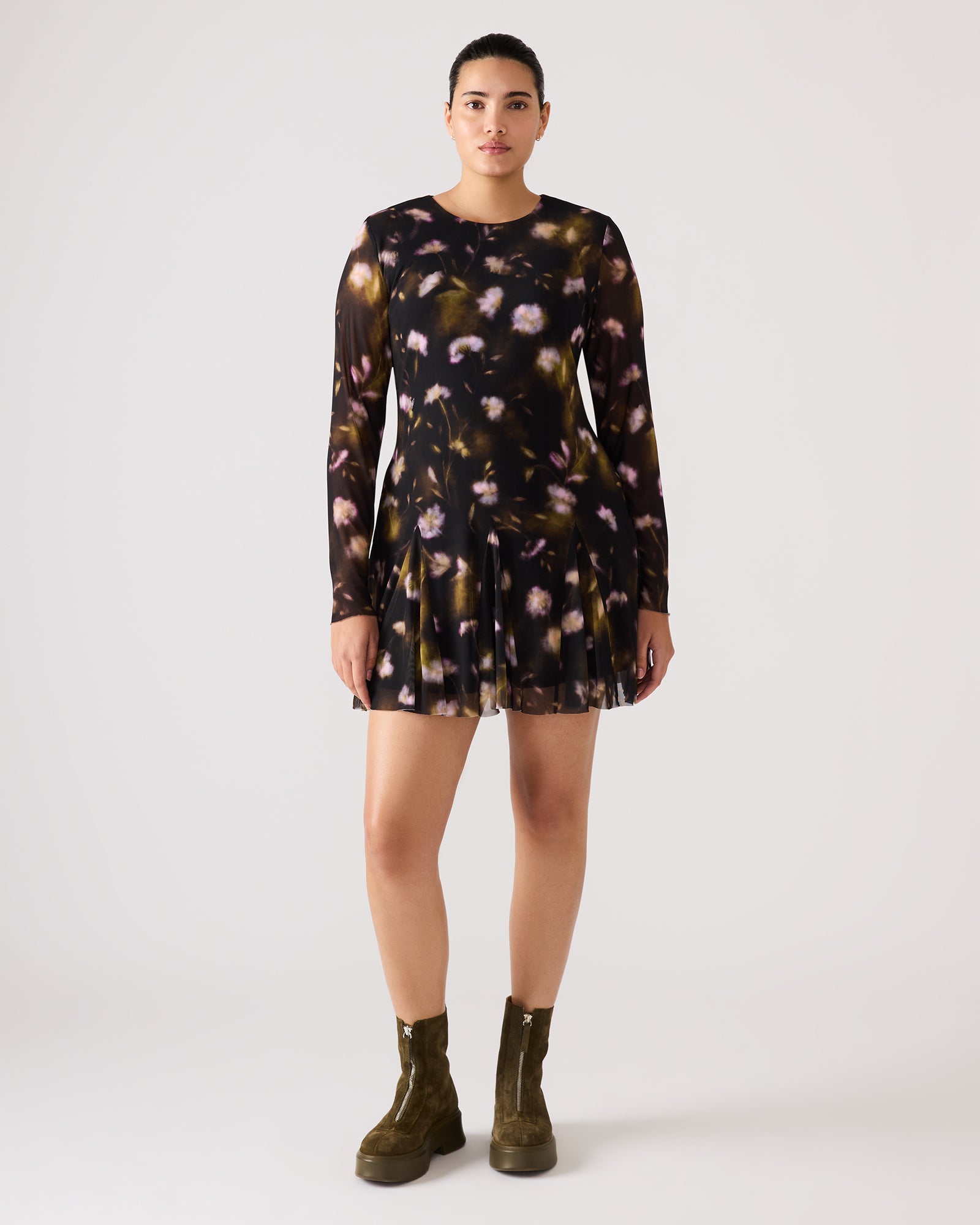 STEVEMADDEN_APPAREL_BP408478_WHISPER-FLORAL_01.jpg