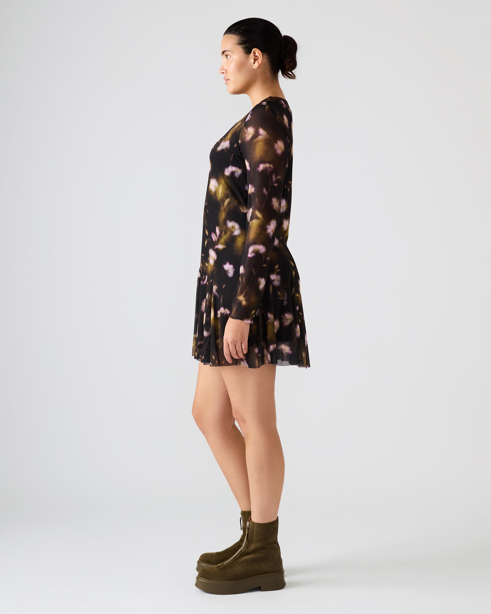 STEVEMADDEN_APPAREL_BP408478_WHISPER-FLORAL_03.jpg