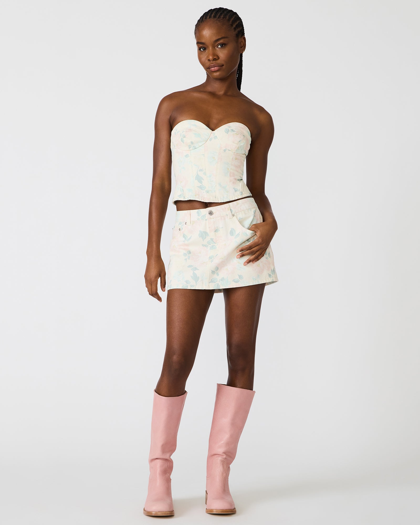 STEVEMADDEN_APPAREL_SA09272_PEACH-BEIGE_01_c52a2c73-a0f8-41f9-96ec-eae5d0521473.jpg