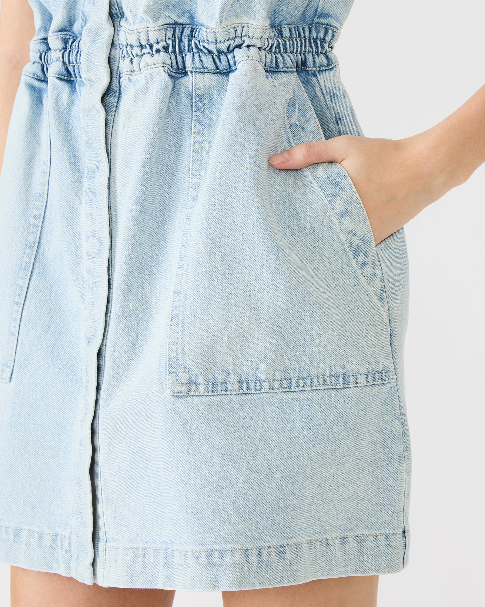 STEVEMADDEN_APPAREL_SA14363_ARUBA-BLUE_03_ea16a0d4-e68e-4edd-bd16-e10fac266ff6.jpg