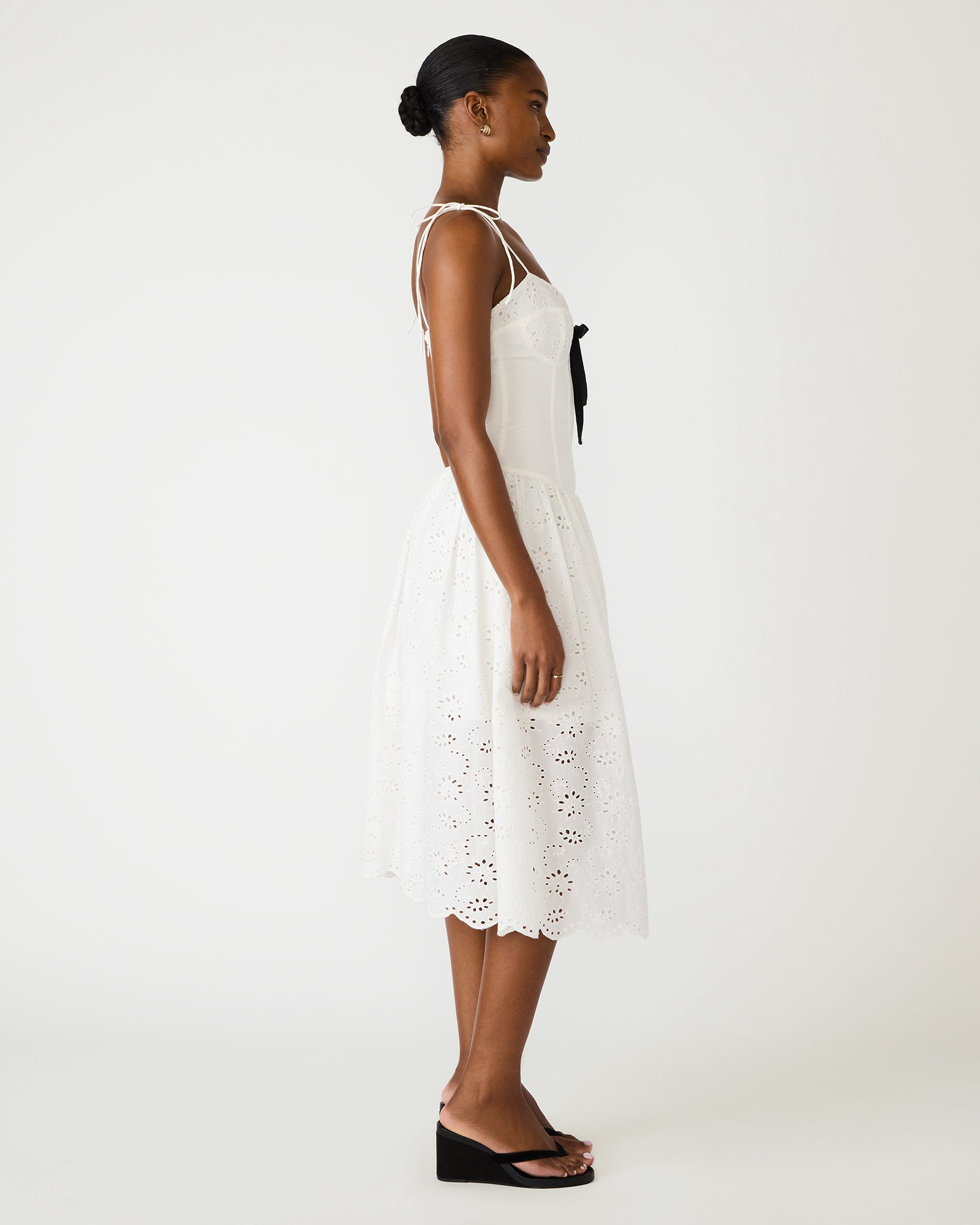 STEVEMADDEN_APPAREL_SA14408_WHITE_02_461516a1-195c-42c1-aac2-06324494b3a9.jpg