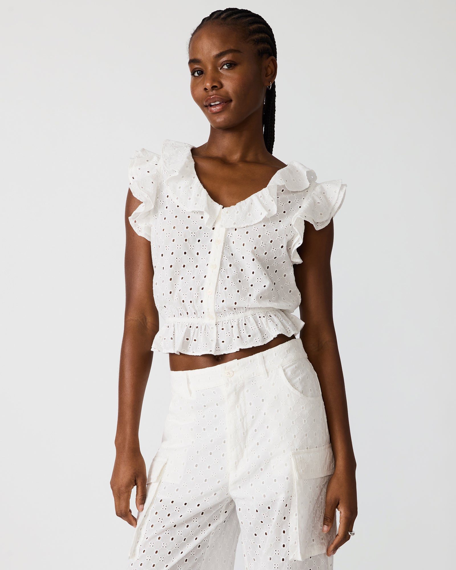 STEVEMADDEN_APPAREL_SB09273_WHITE_02.jpg