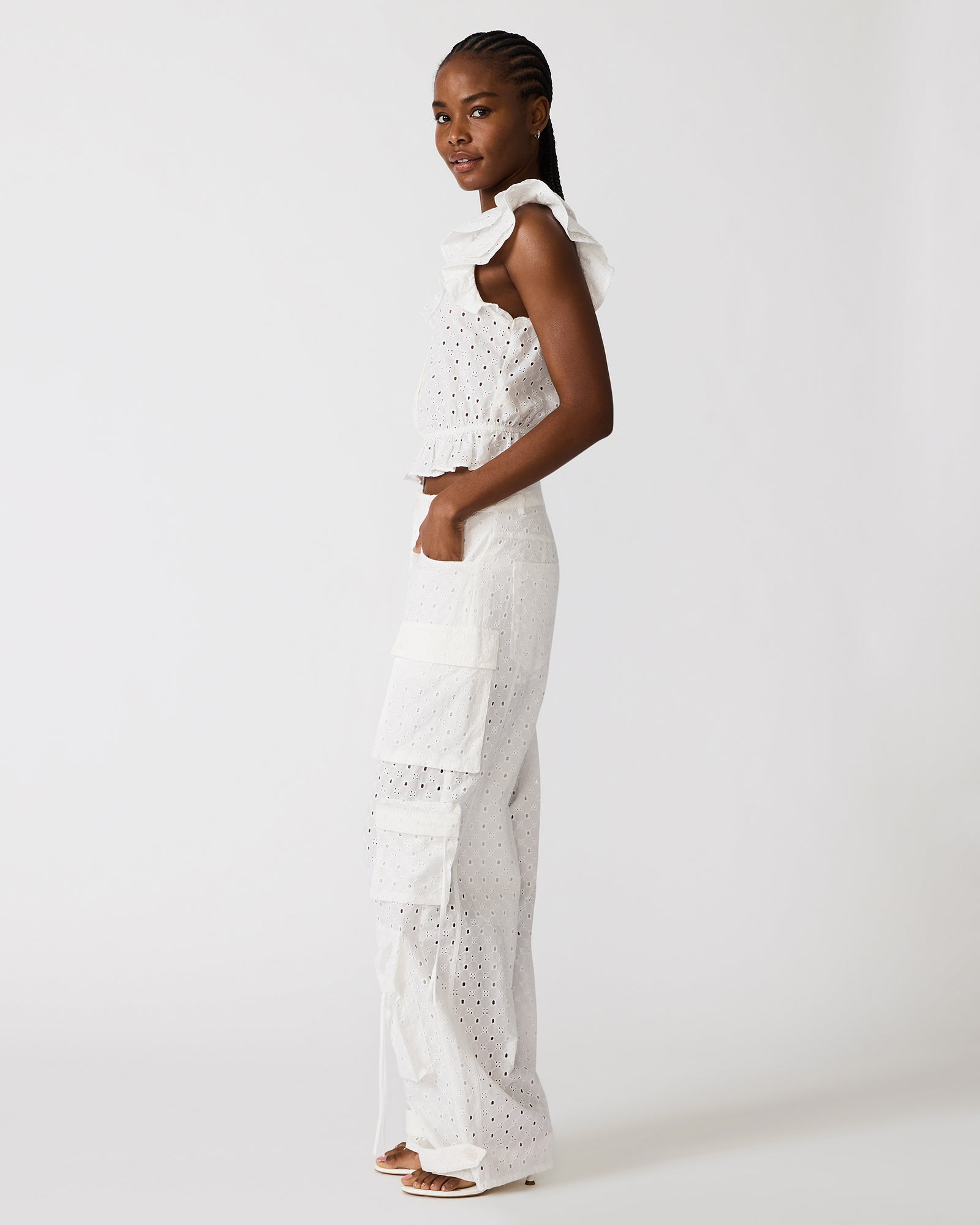 STEVEMADDEN_APPAREL_SB09273_WHITE_03.jpg