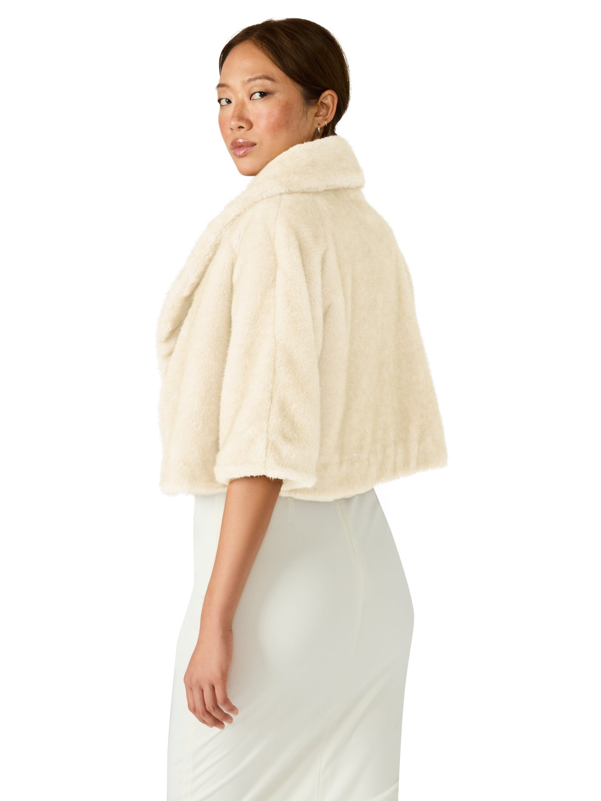 STEVEMADDEN_APPAREL_XP400891_ANTIQUE-WHITE_0301_94b540f0-d12b-4a18-9647-c9cbe9e8357c.jpg