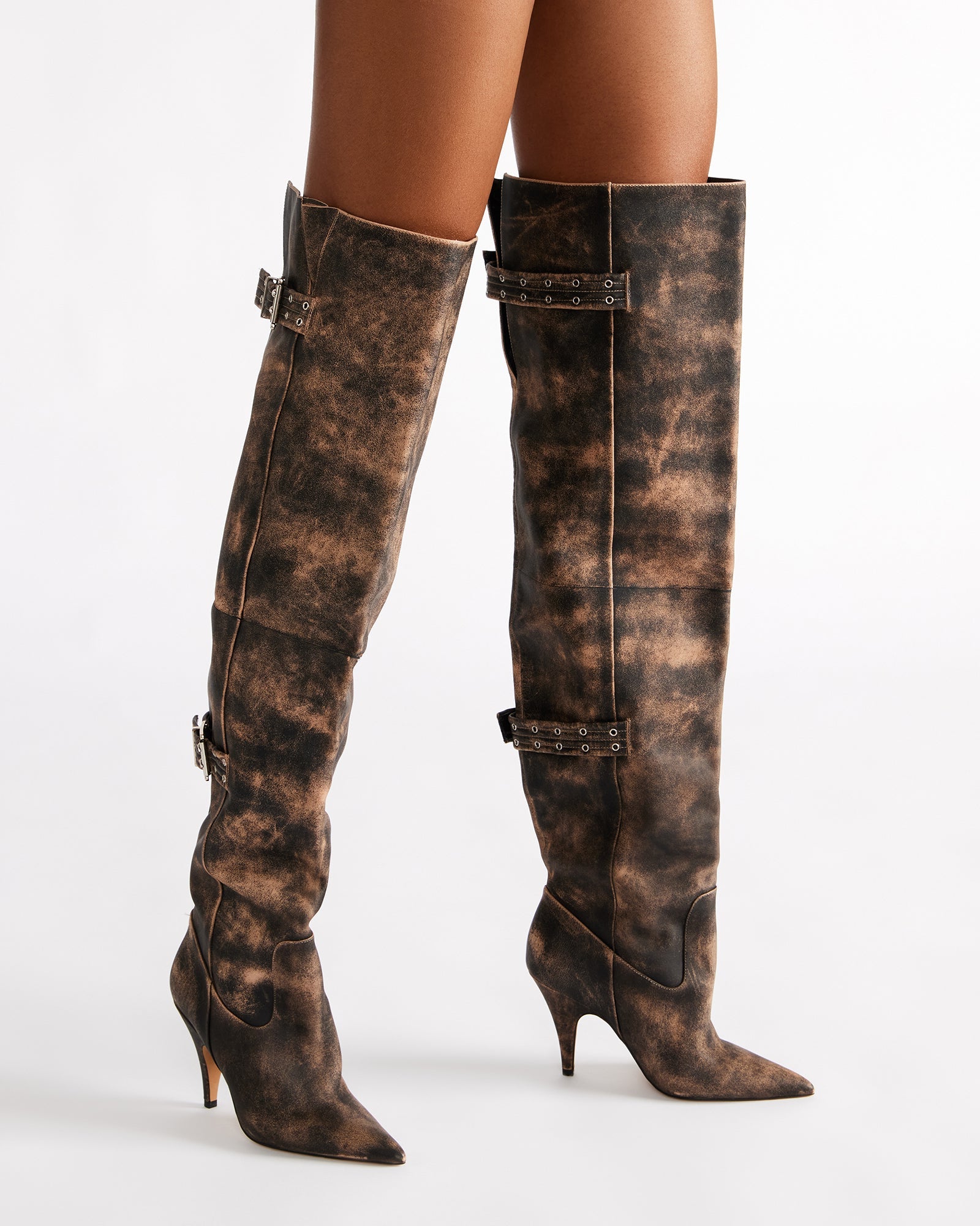 STEVEMADDEN_BADDIE_BROWN-DISTRESS_LEGS-DOWN_0680672f-7841-49aa-9e56-73421288da86.jpg