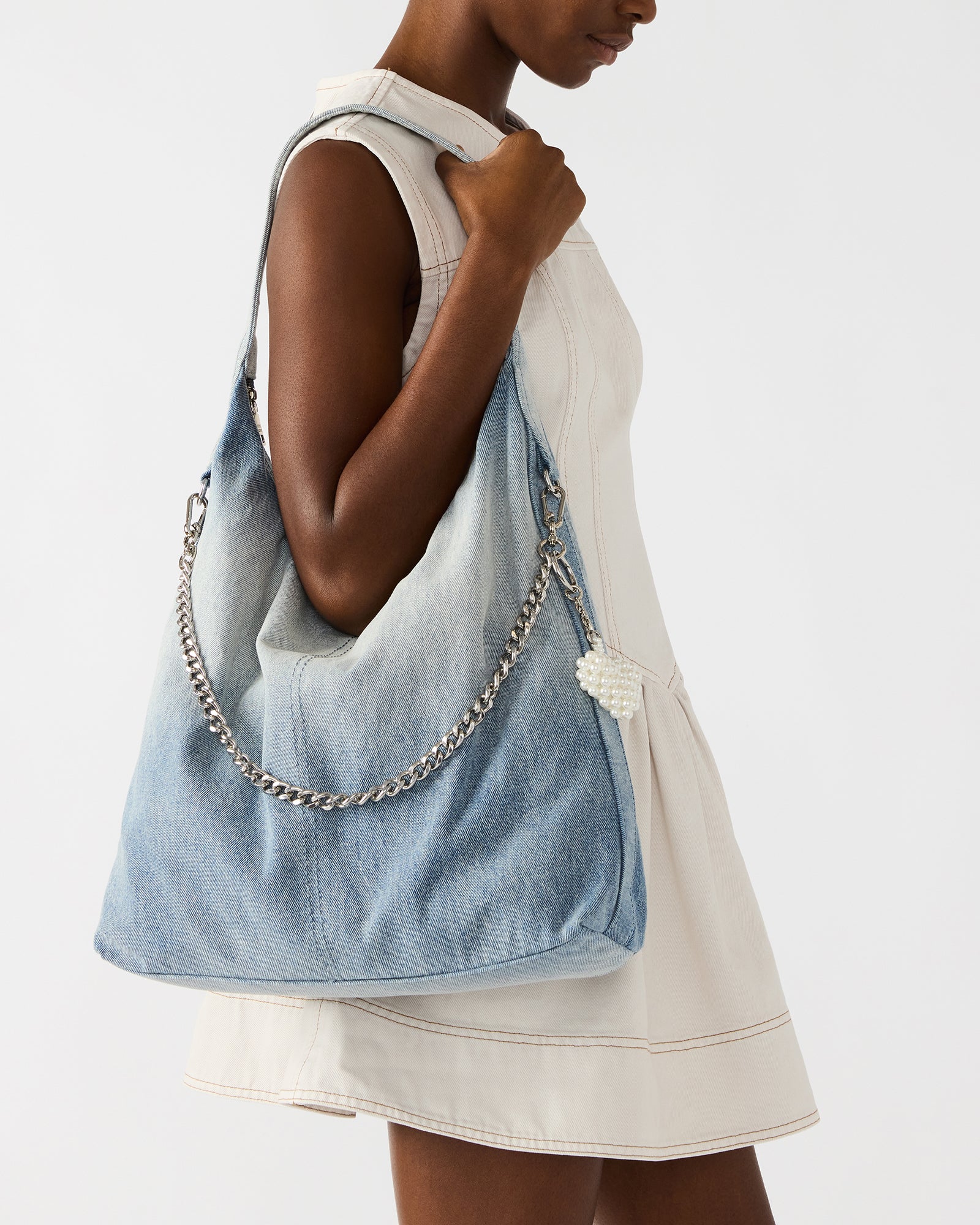 STEVEMADDEN_HANDBAGS_BKREWE_DENIM_0365.jpg