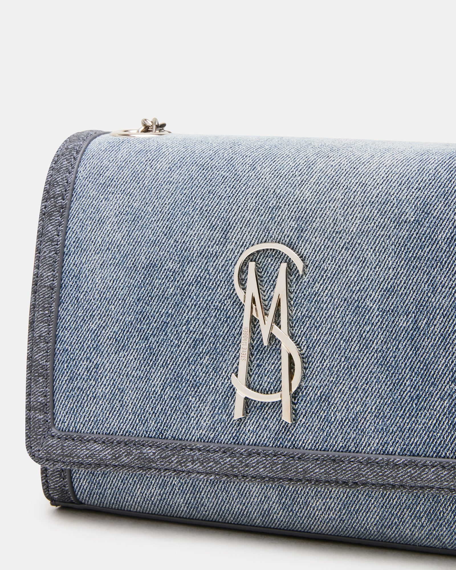 STEVEMADDEN_HANDBAGS_BLARISAD_DENIM_04.jpg