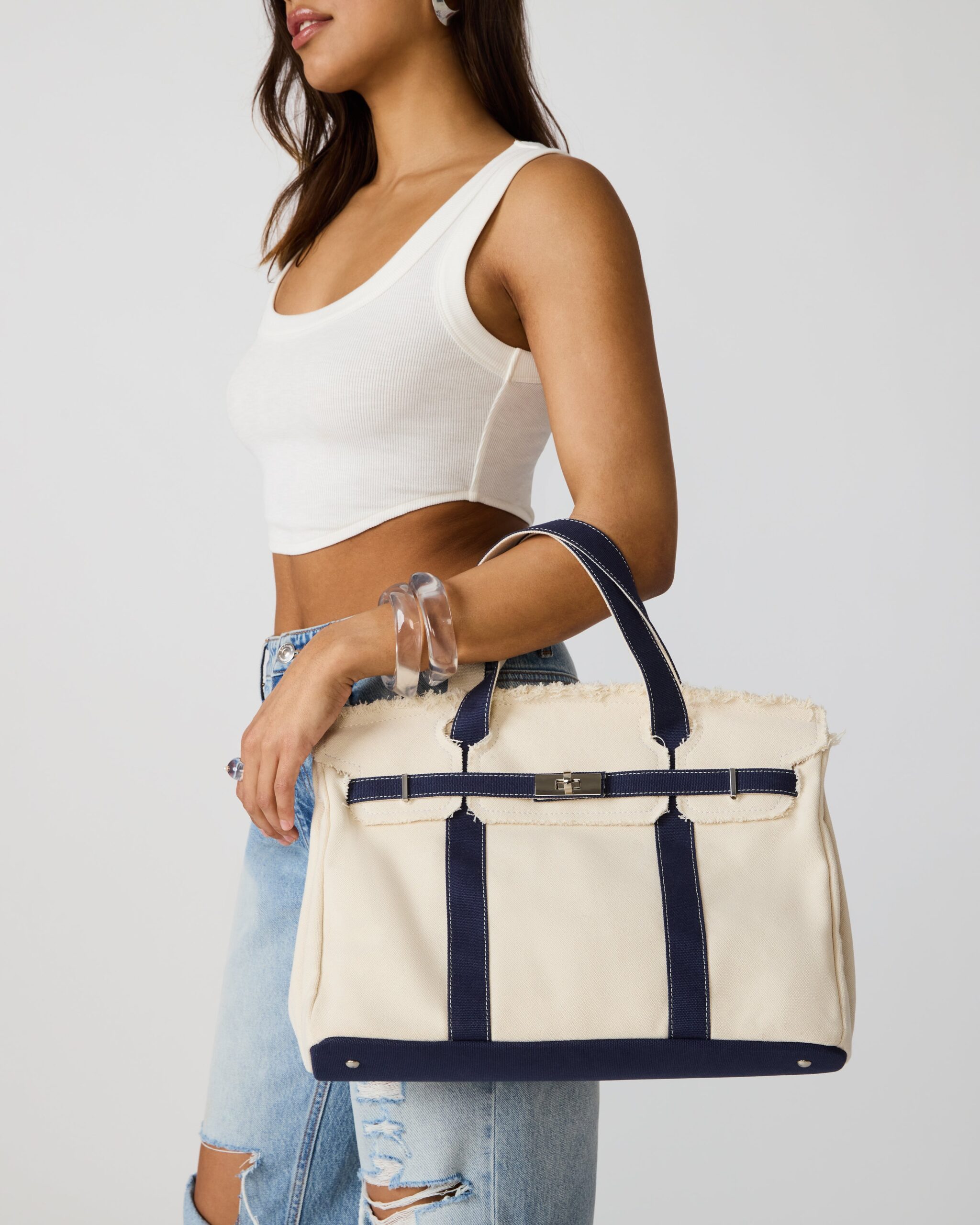 STEVEMADDEN_HANDBAGS_BNADYA_NAVY_0821.jpg