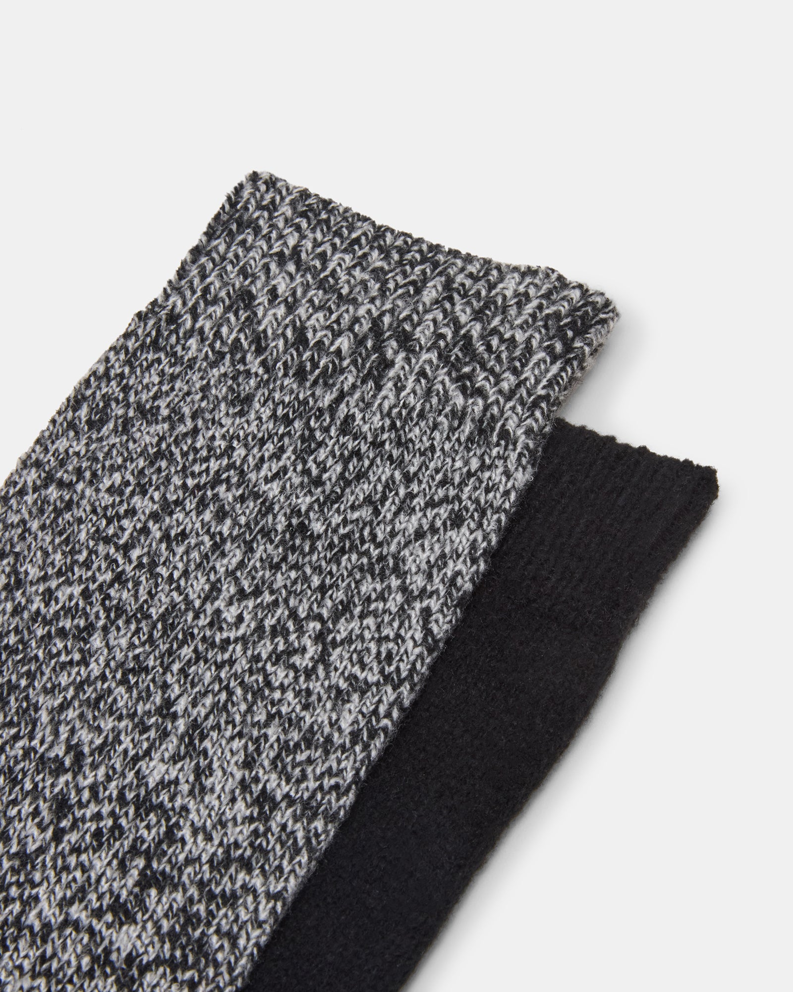 STEVEMADDEN_LEGWEAR_L-FALL_BLACK_03.jpg