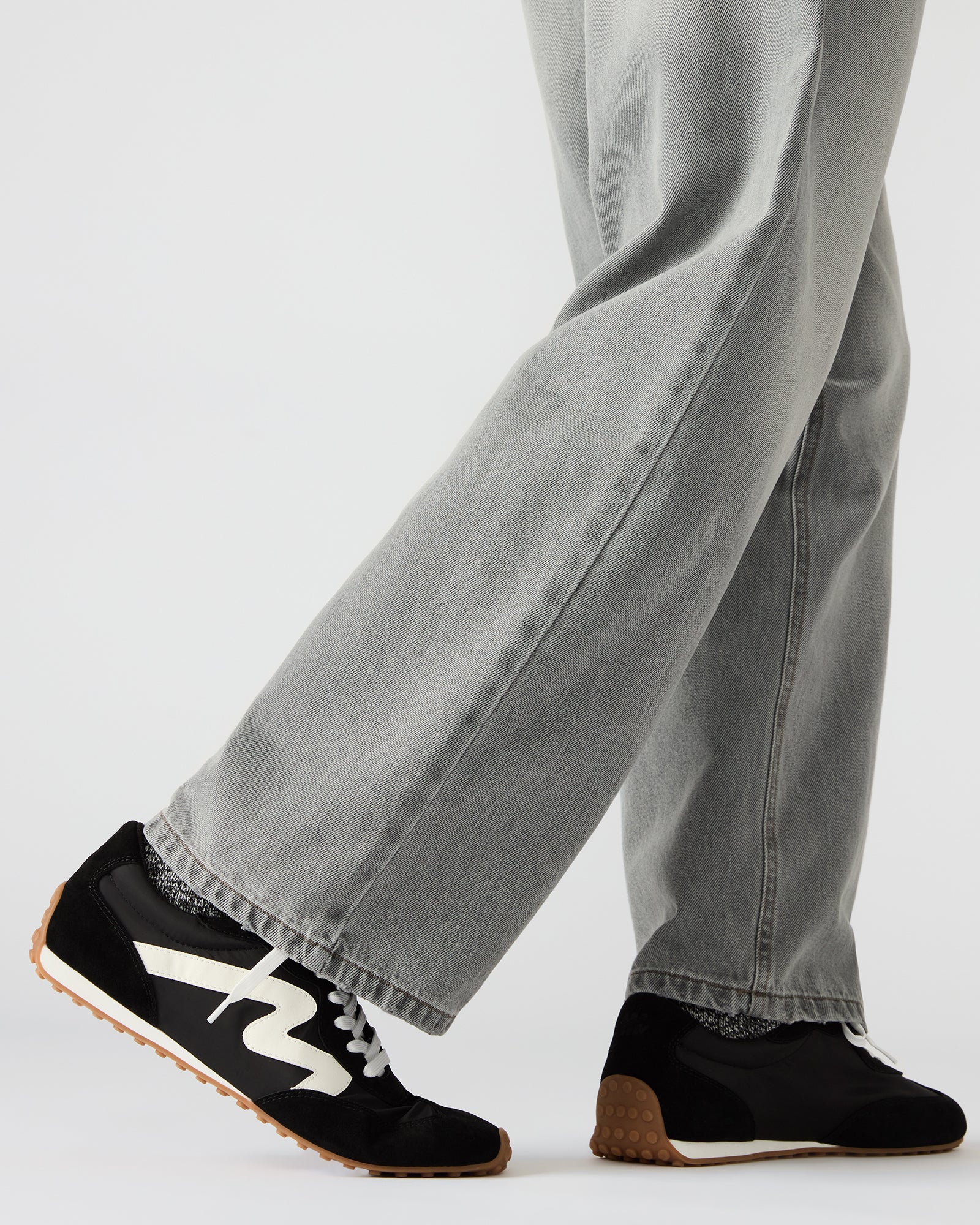 STEVEMADDEN_MENS_CYRUS_BLACK_10256_b6ce5735-c6c8-416a-b015-5db1ffd4605a.jpg