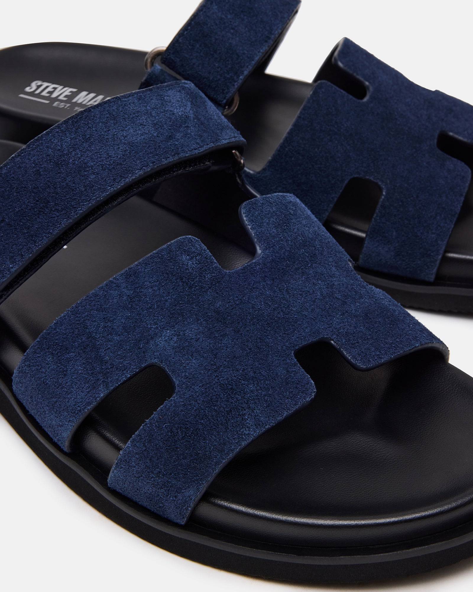 STEVEMADDEN_MENS_MAIVEN_NAVY_05_7a4c5873-7e09-4a81-b9af-799a34f9b87f.jpg