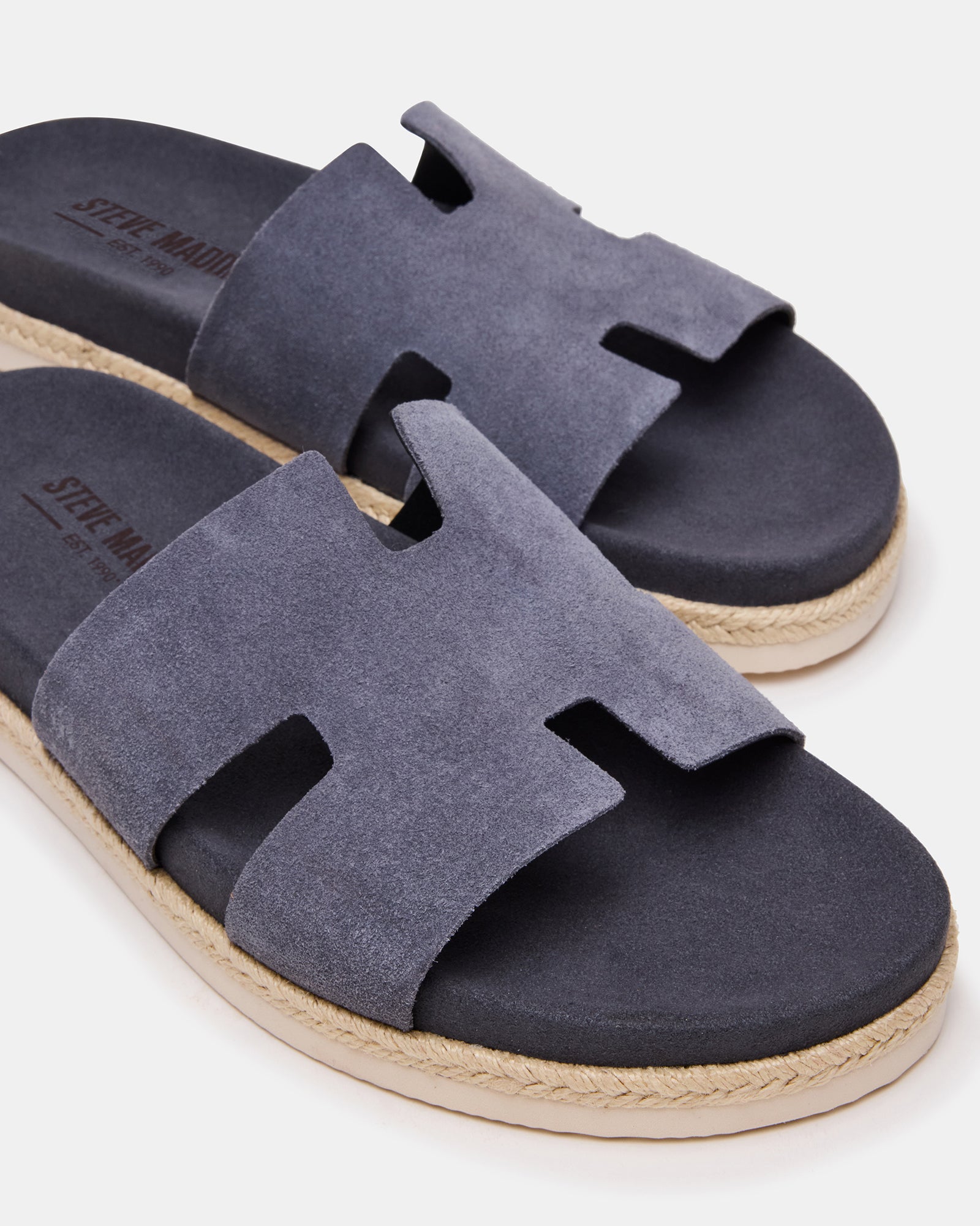 STEVEMADDEN_MENS_MERRICK_GREY-SUEDE_05.jpg