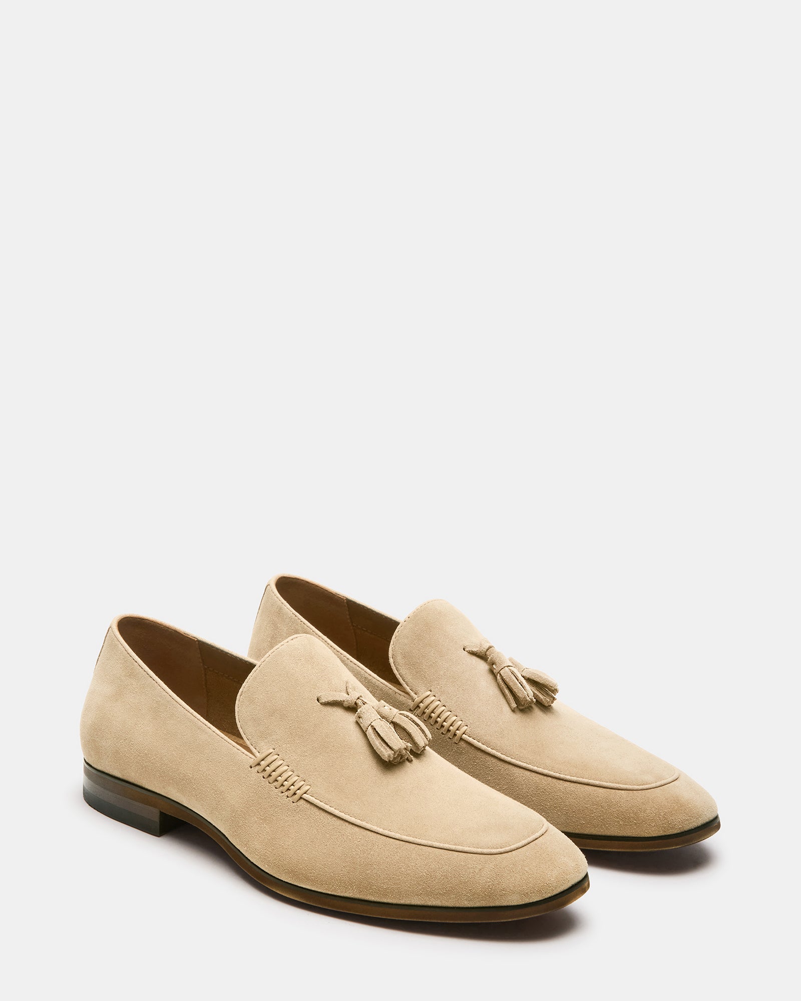 STEVEMADDEN_MENS_ONDRE_SAND_01_e5877fec-0b4a-4197-9754-332d617f38d1.jpg