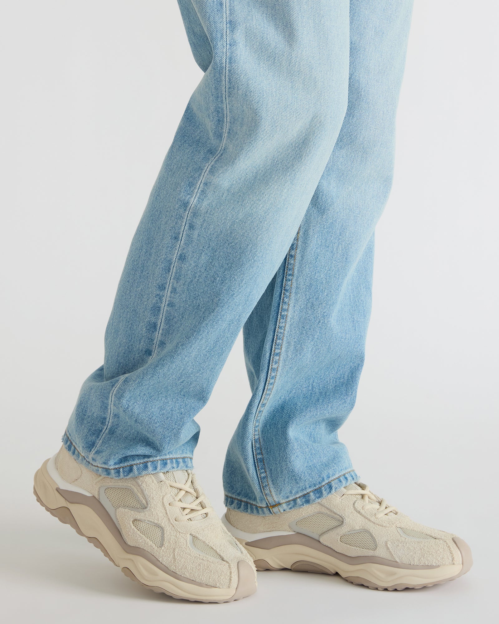 STEVEMADDEN_MENS_SALVADOR_OFF-WHITE_4688.jpg