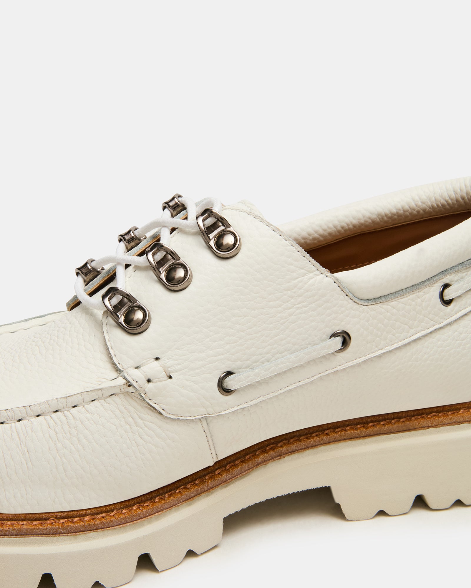 STEVEMADDEN_MENS_VICTOR_WHITE_04.jpg