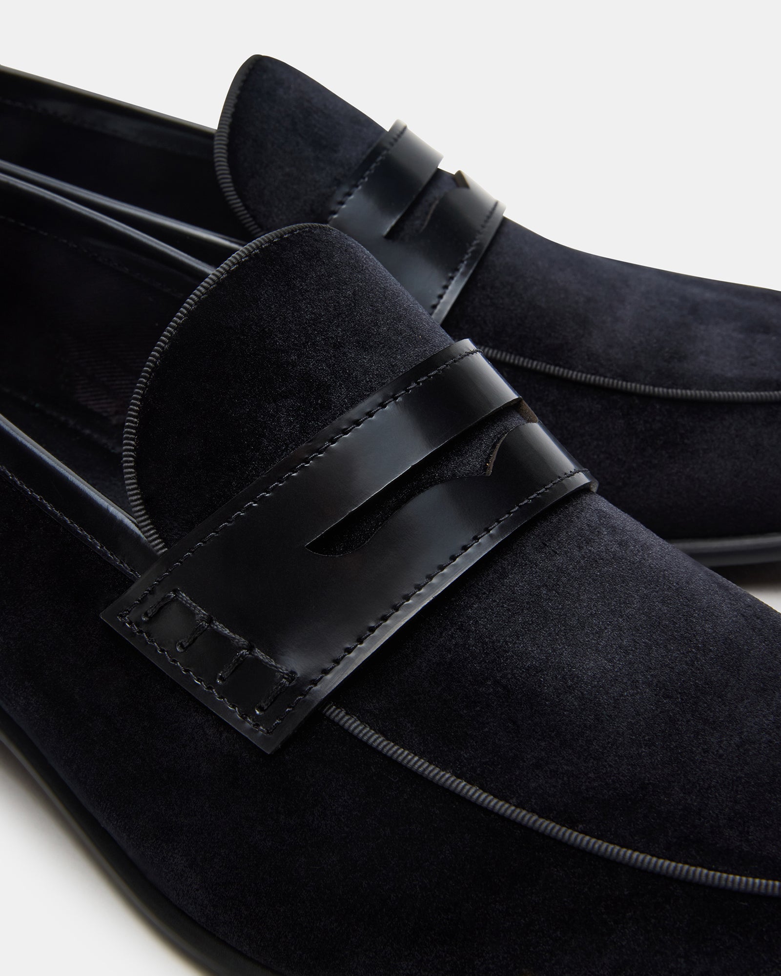 STEVEMADDEN_MENS_YARDLY_BLK-VEL_05.jpg