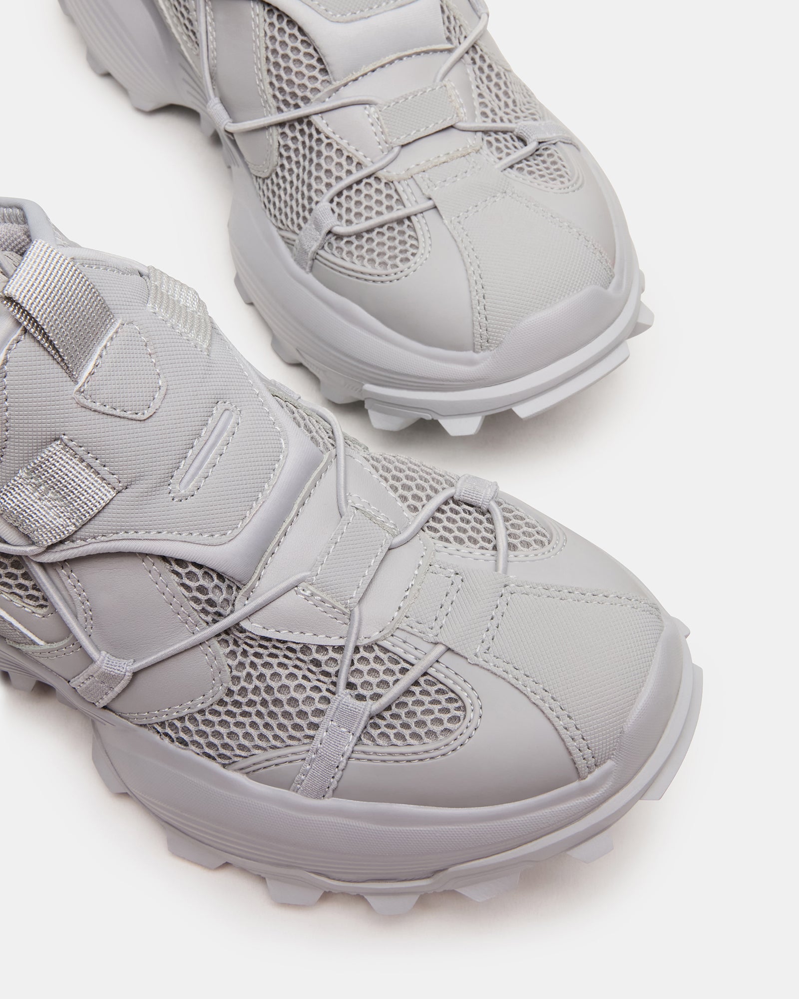STEVEMADDEN_MENS_ZAREK_GREY_05_8f2c0a45-e28e-4056-a20f-1c403abb28a3.jpg