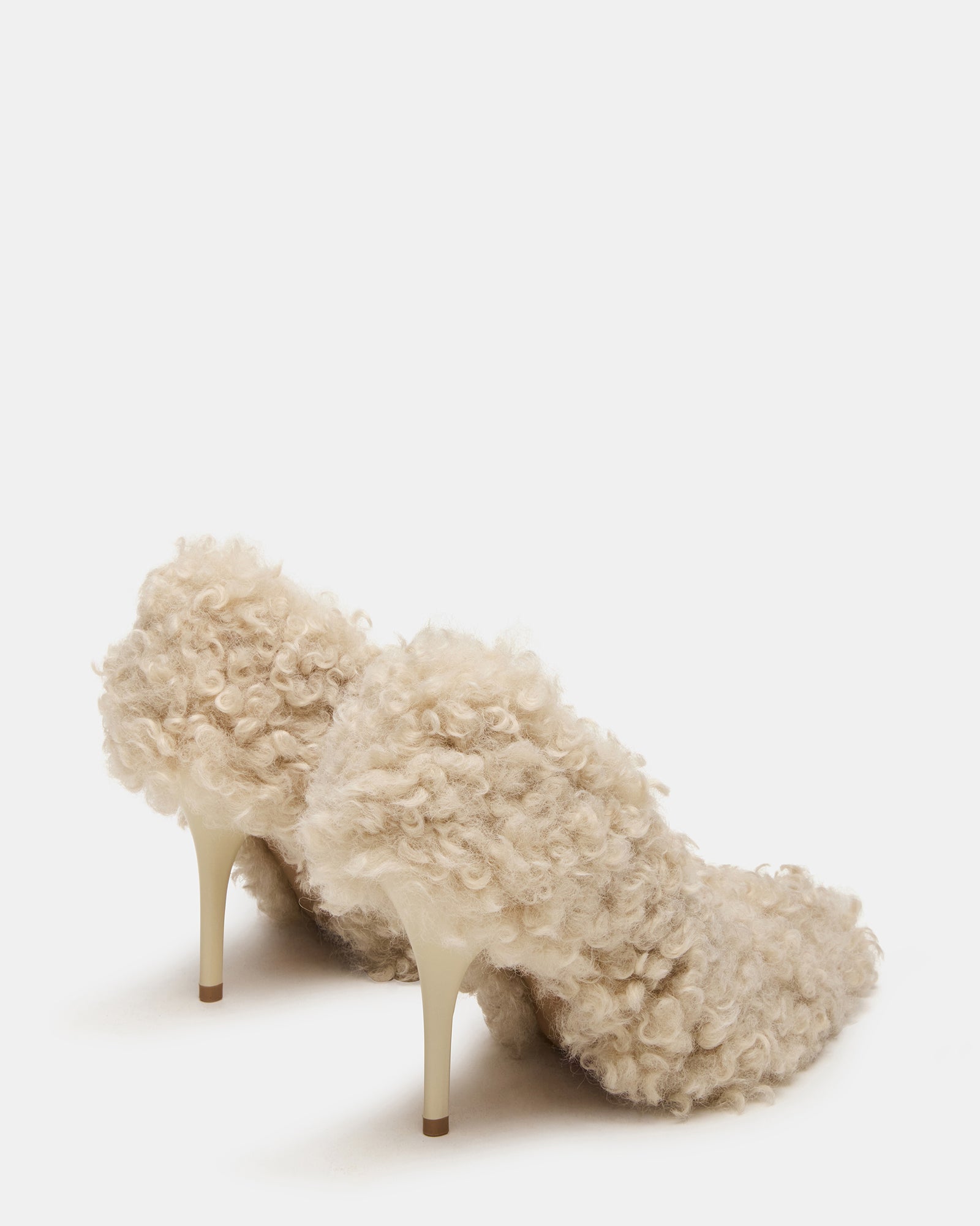 STEVEMADDEN_SHOES_ACHILLES_OFF-WHITE_02.jpg
