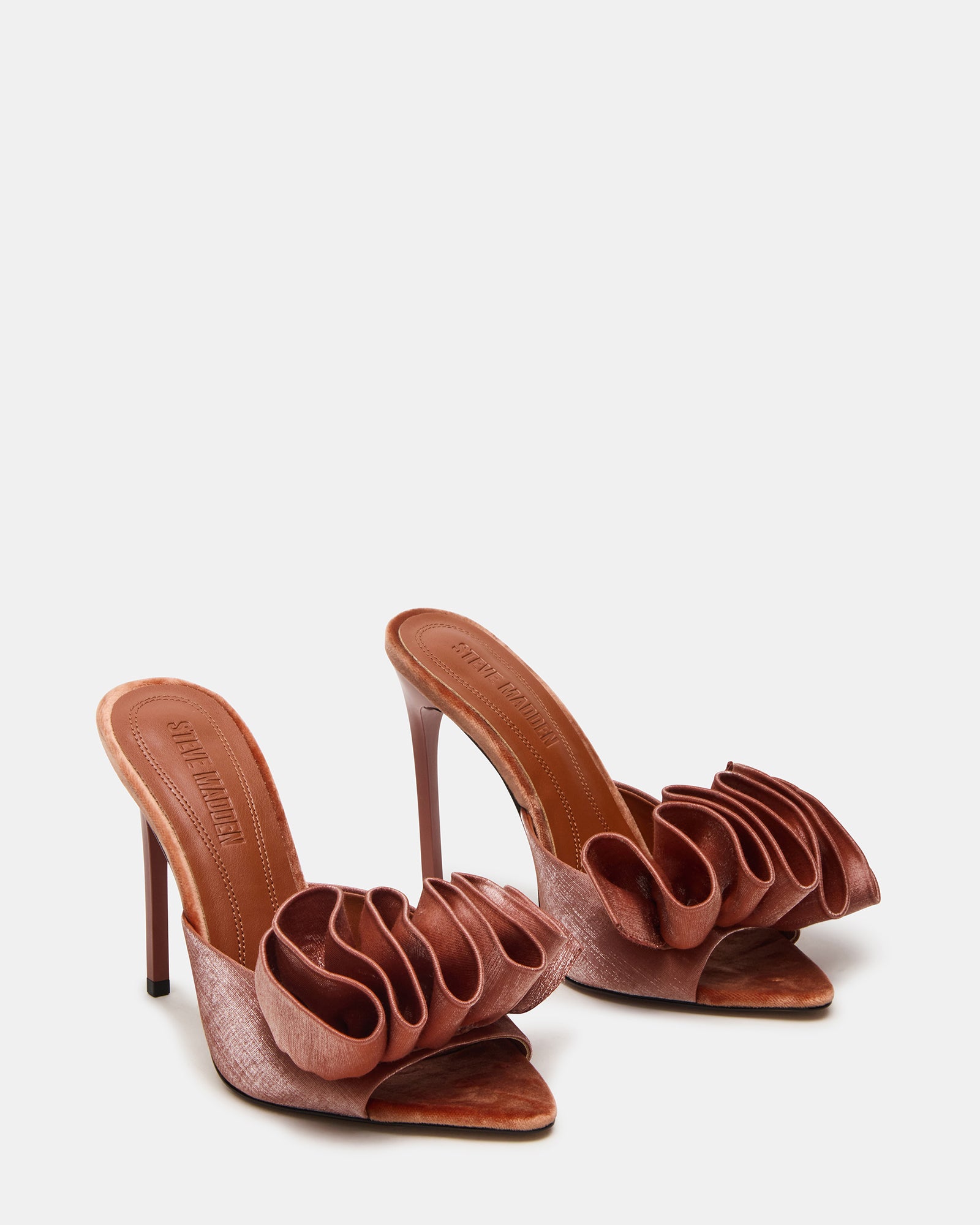 STEVEMADDEN_SHOES_AFFINITY_RUST-SATIN_01.jpg