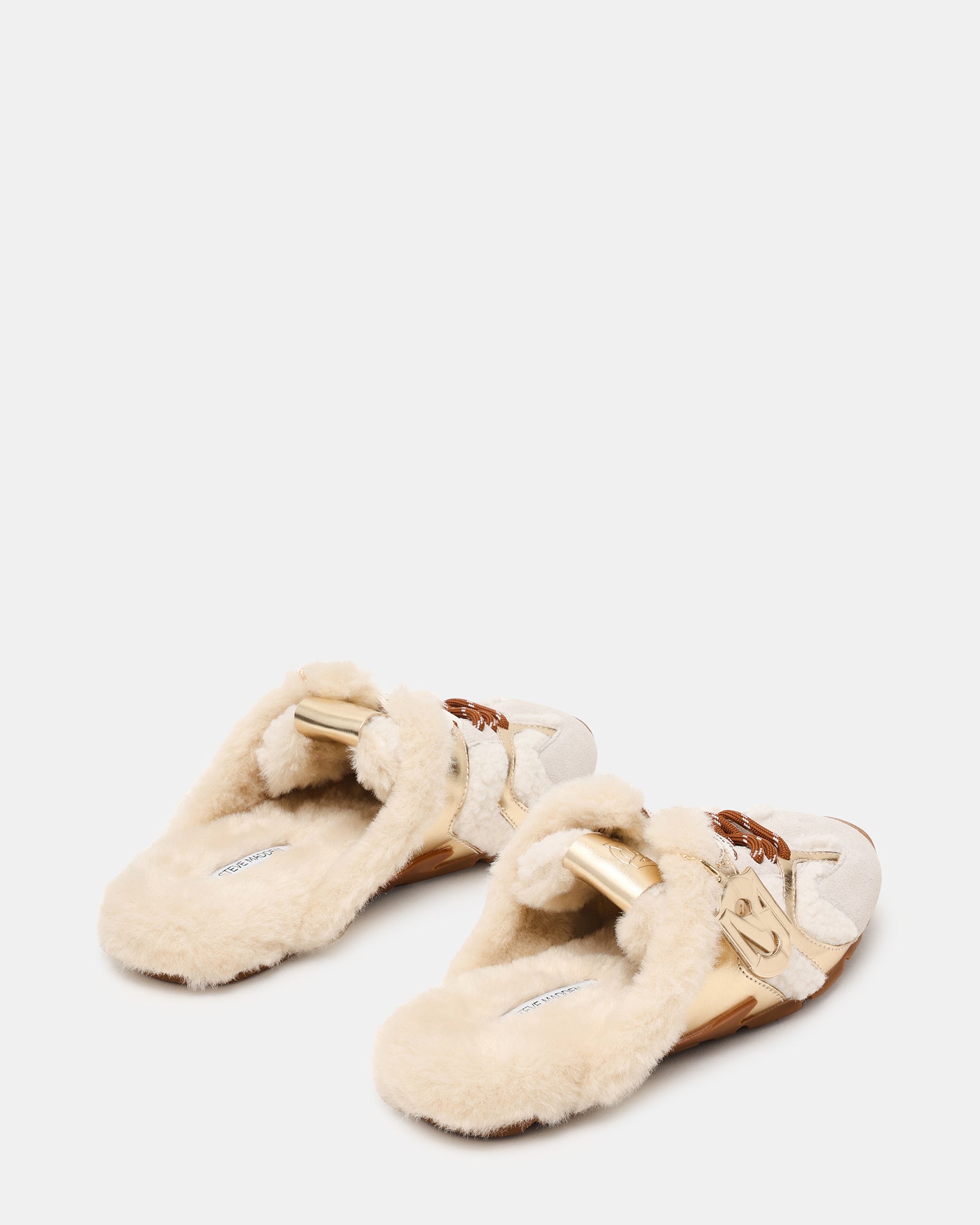 STEVEMADDEN_SHOES_AZIELMULE-F_SHEARLING03.jpg