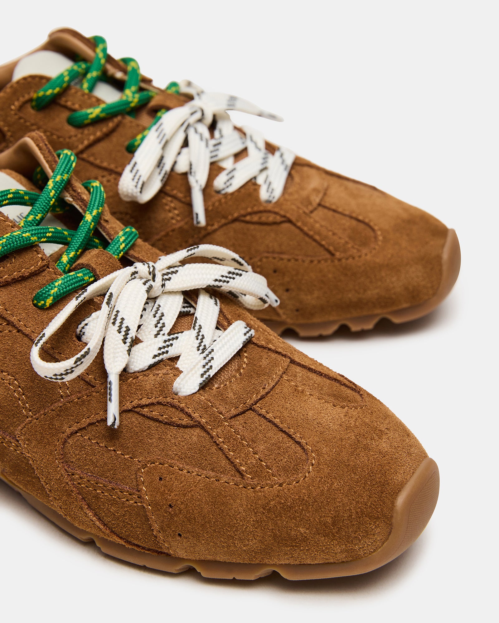STEVEMADDEN_SHOES_AZIEL_CAMEL_03.jpg